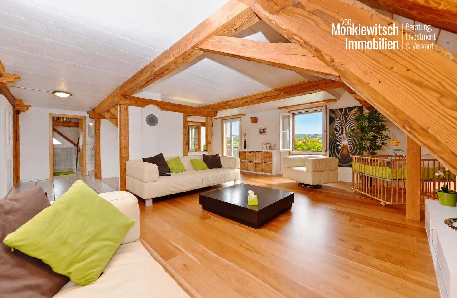4.5-Zimmer-Maisonette in Aristau kaufen - Charme & Raum - 2