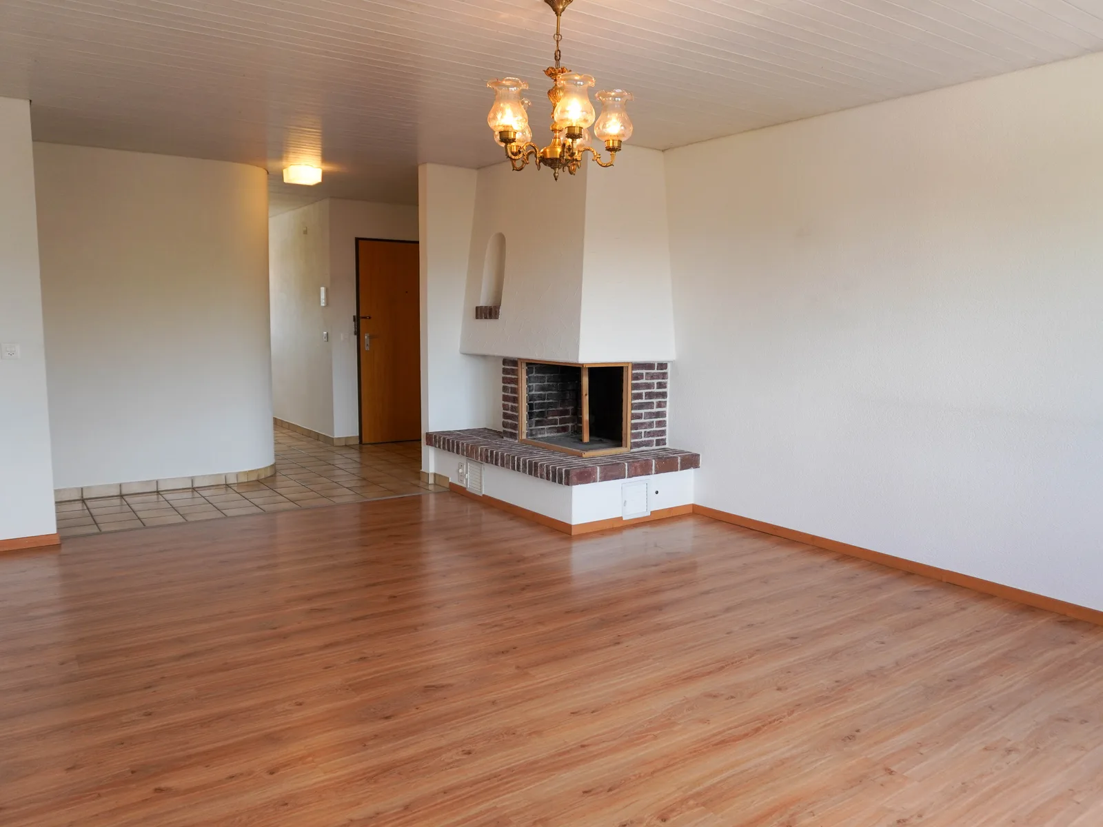 3½-Zimmer-Wohnung mit Balkon und Cheminée  - 2