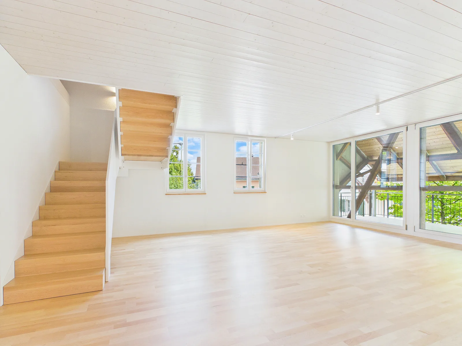 2-Zimmer-Maisonette mit Balkon und Seesicht in Thalwil mieten - 3