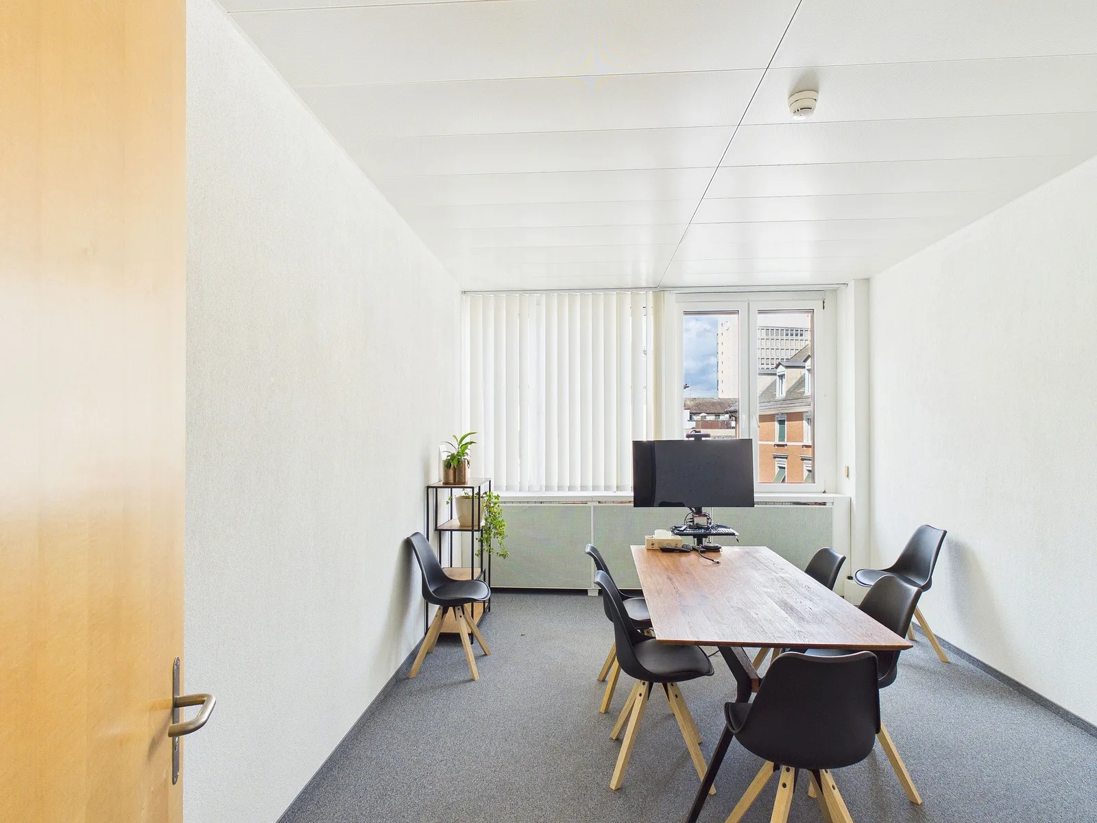 Helle Bürofläche in Zürich nahe Bahnhof Oerlikon mieten - 3