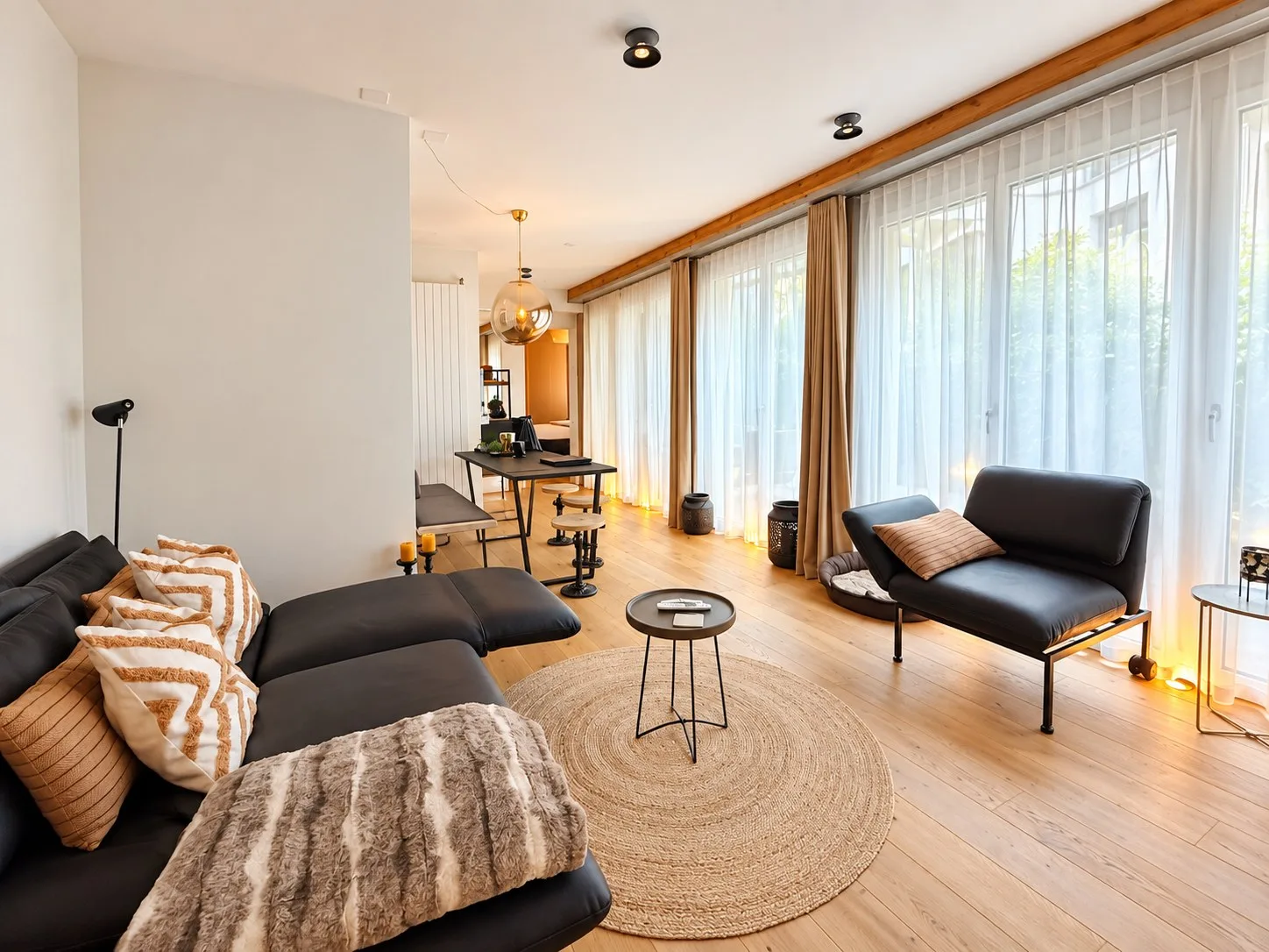 Stilvolle 2.5-Zi.-Wohnung mit Garten in Zürich mieten - 2