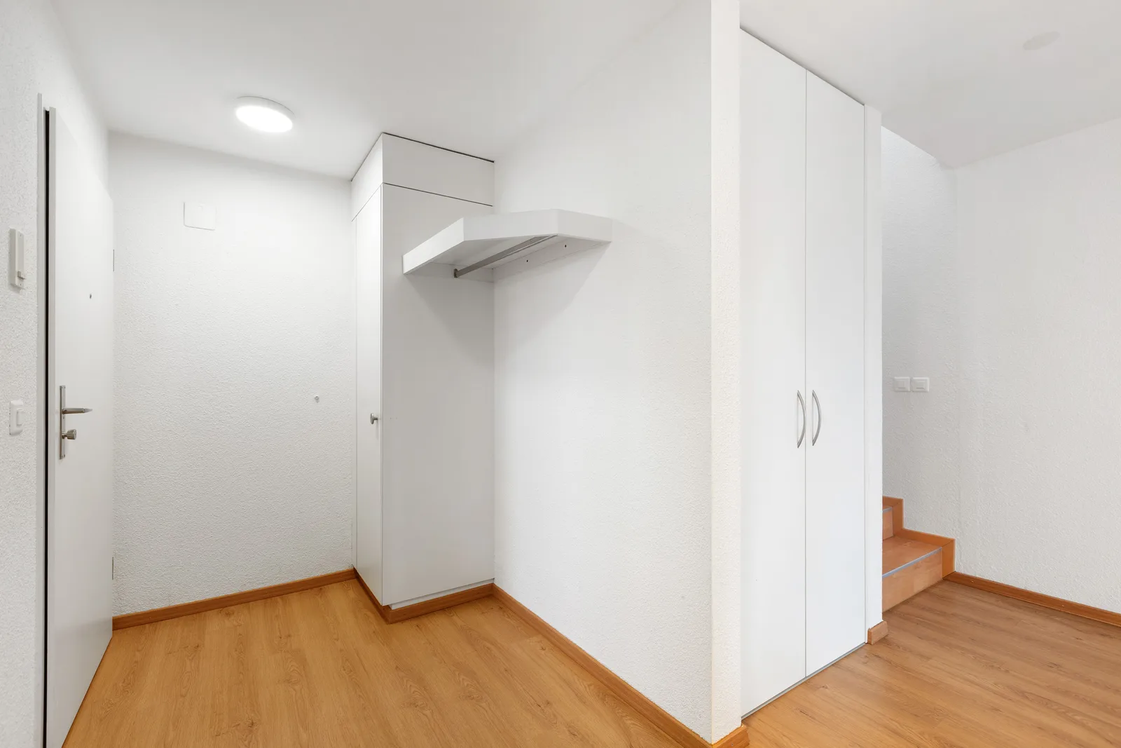 5.5-Zimmer-Dachwohnung mit Cheminée in Bonau kaufen - 3