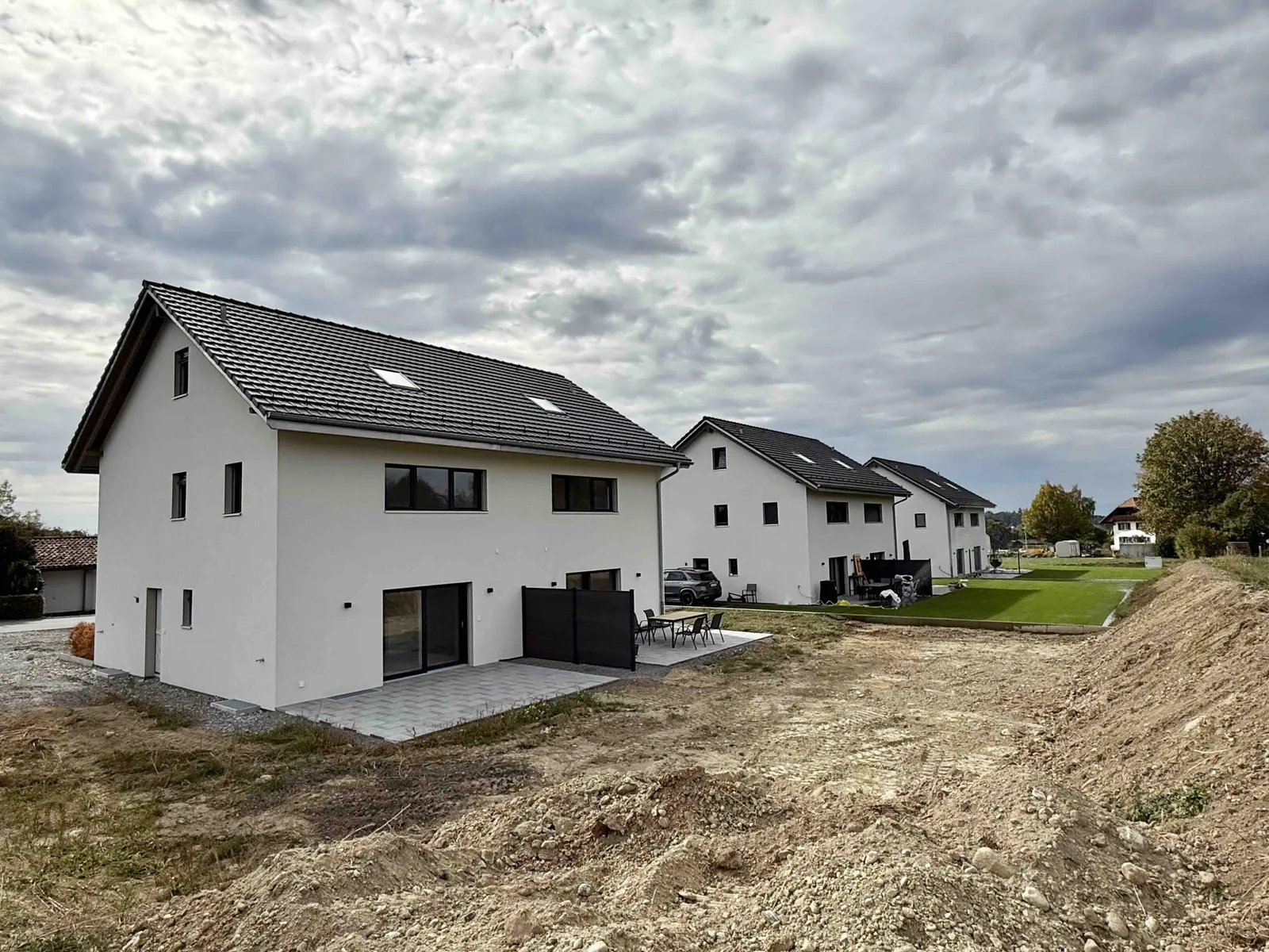 Letztes 5.5-Zi.-Doppeleinfamilienhaus, naturnah in Neuenegg - 3