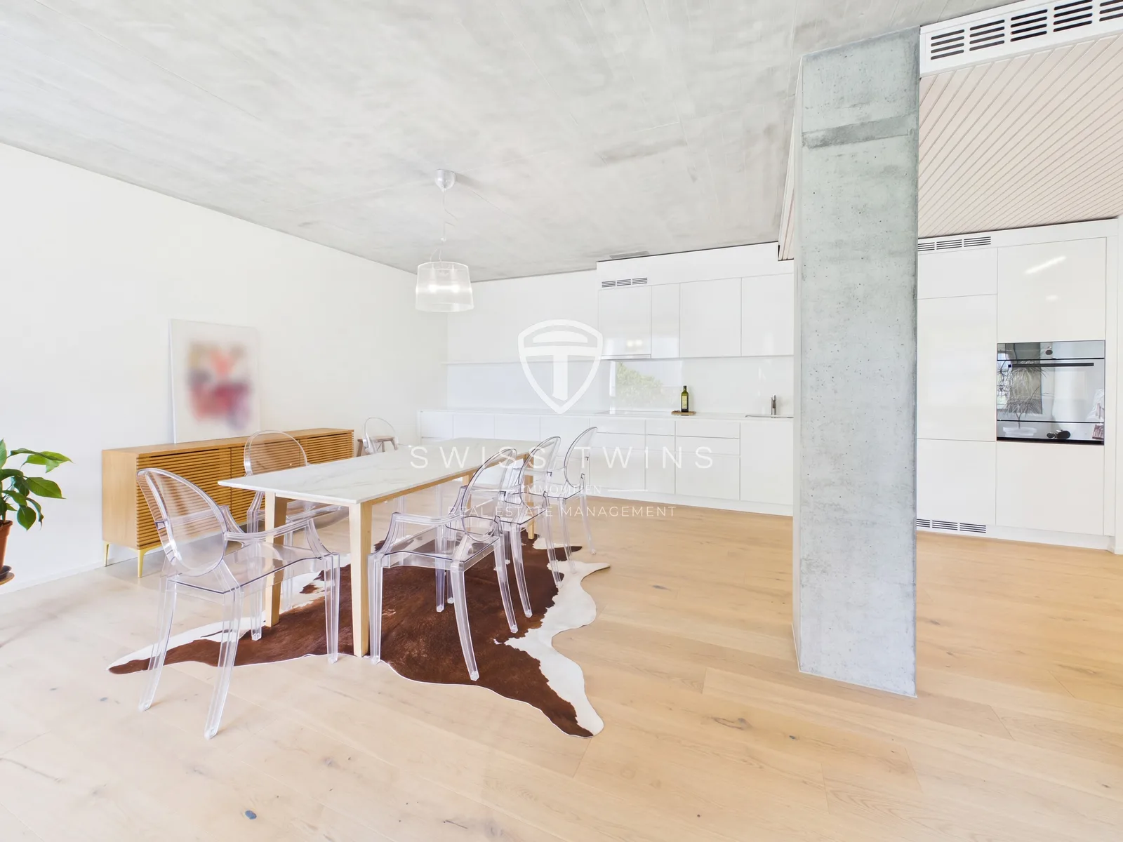 Moderne 2.5-Zimmer-Wohnung mit 98 m², Loggia & Dachlounge in Zürich Oerlikon - 2