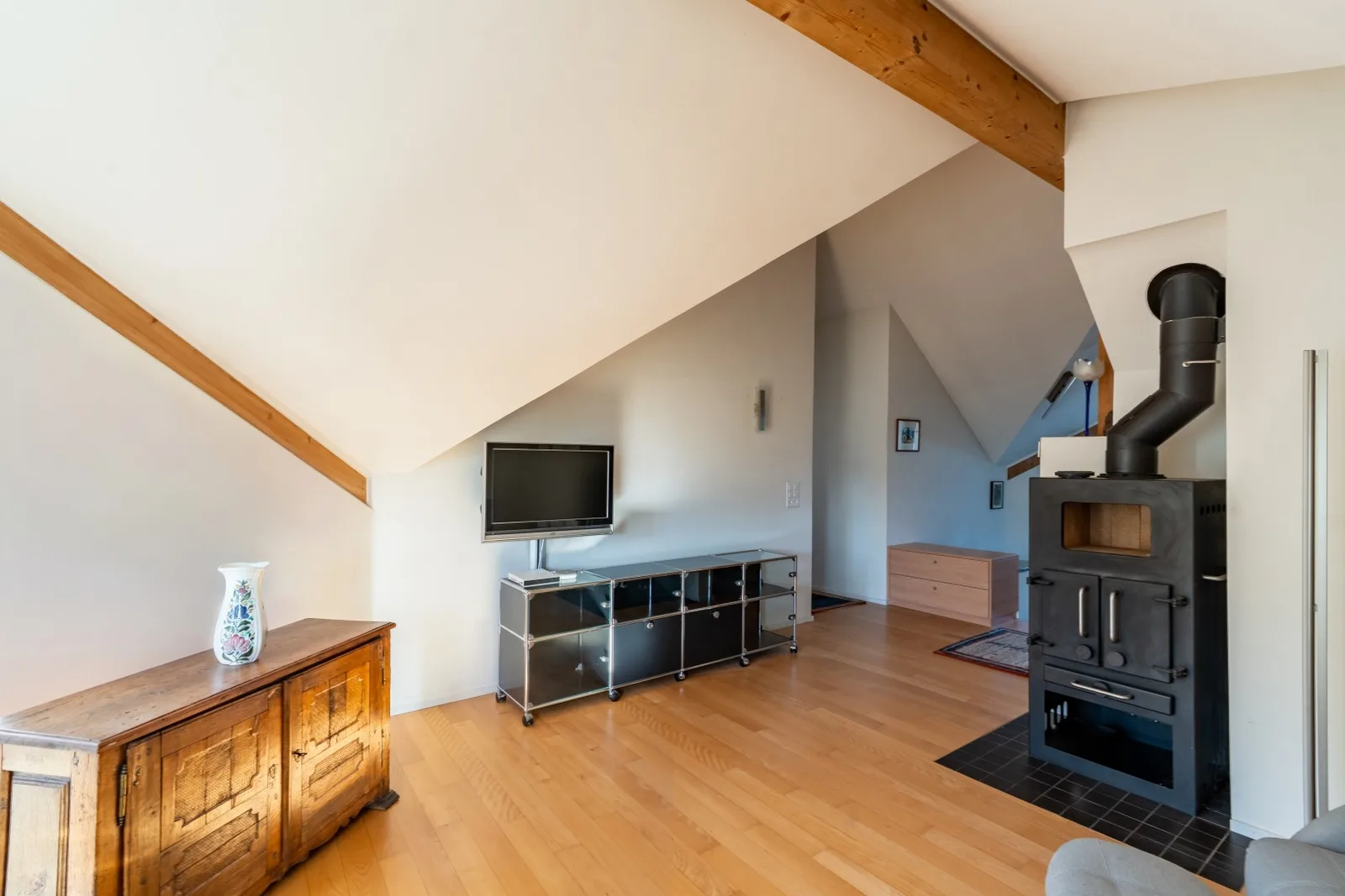 Bijou im Dorfzentrum von Spreitenbach - 2
