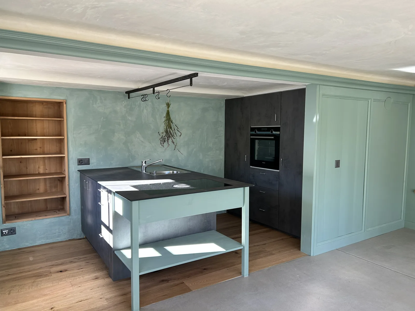 3.5-Zimmer-Tavernenwohnung mit 80 m² Terrasse - 3