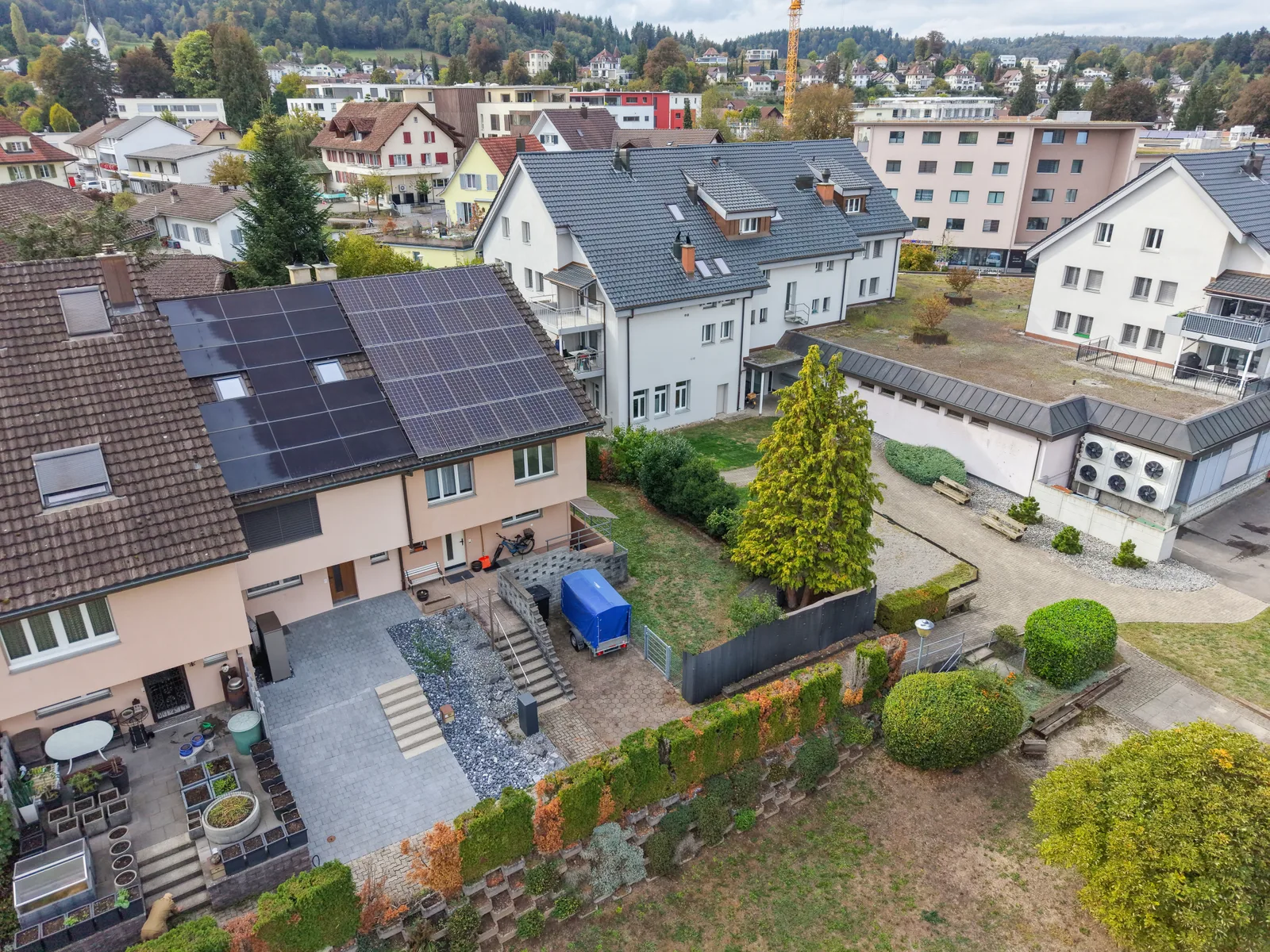 6.5-Zimmer-Reiheneckhaus mit Wintergarten und Photovoltaikanlage in Seon - 3