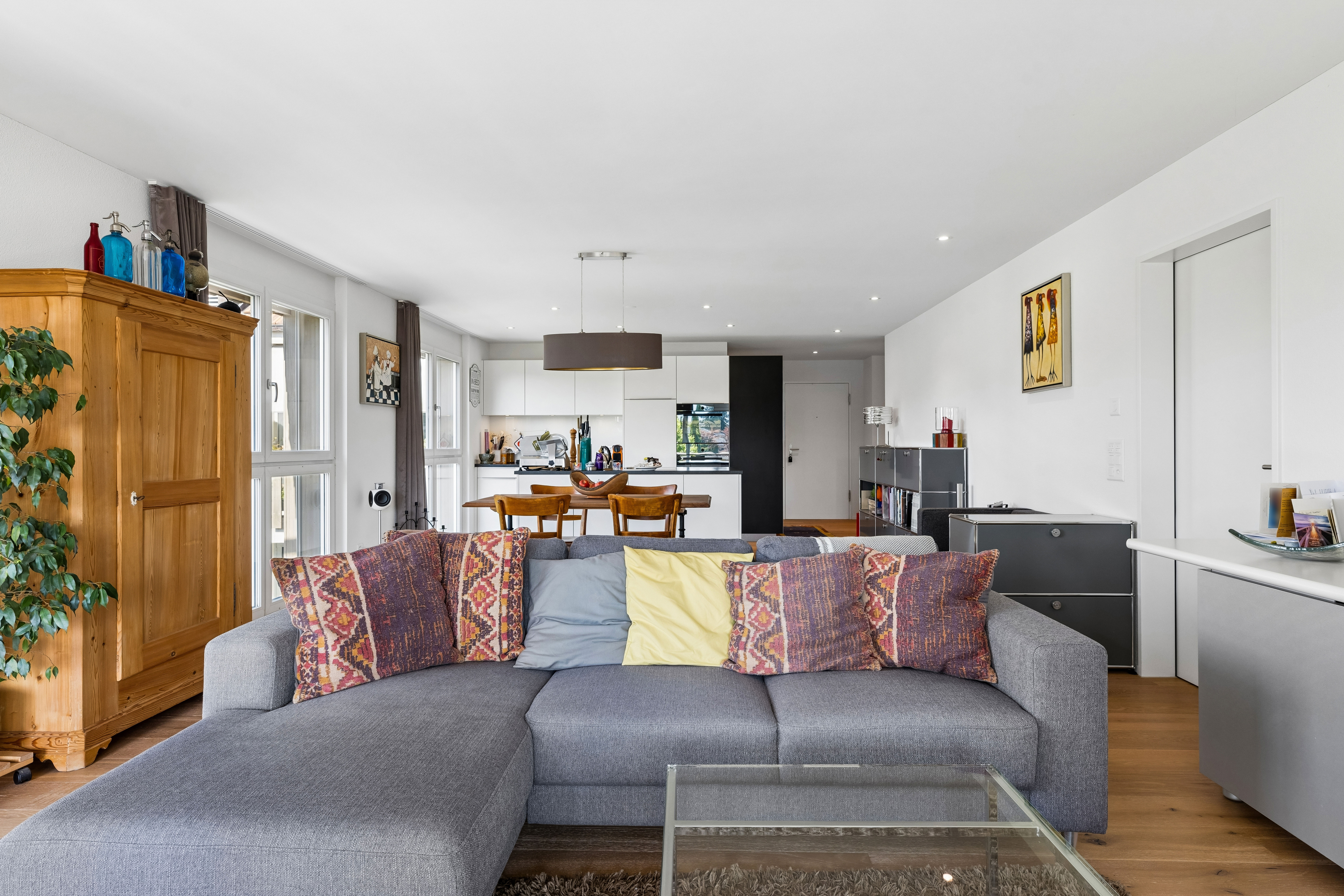 Moderne 4.5-Zimmer-Wohnung mit grosszügigen Balkon in Staufen - 3