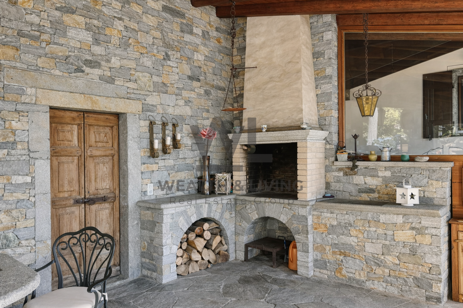 Chalet con terreno edificabile di 1387 m² e garage - 2