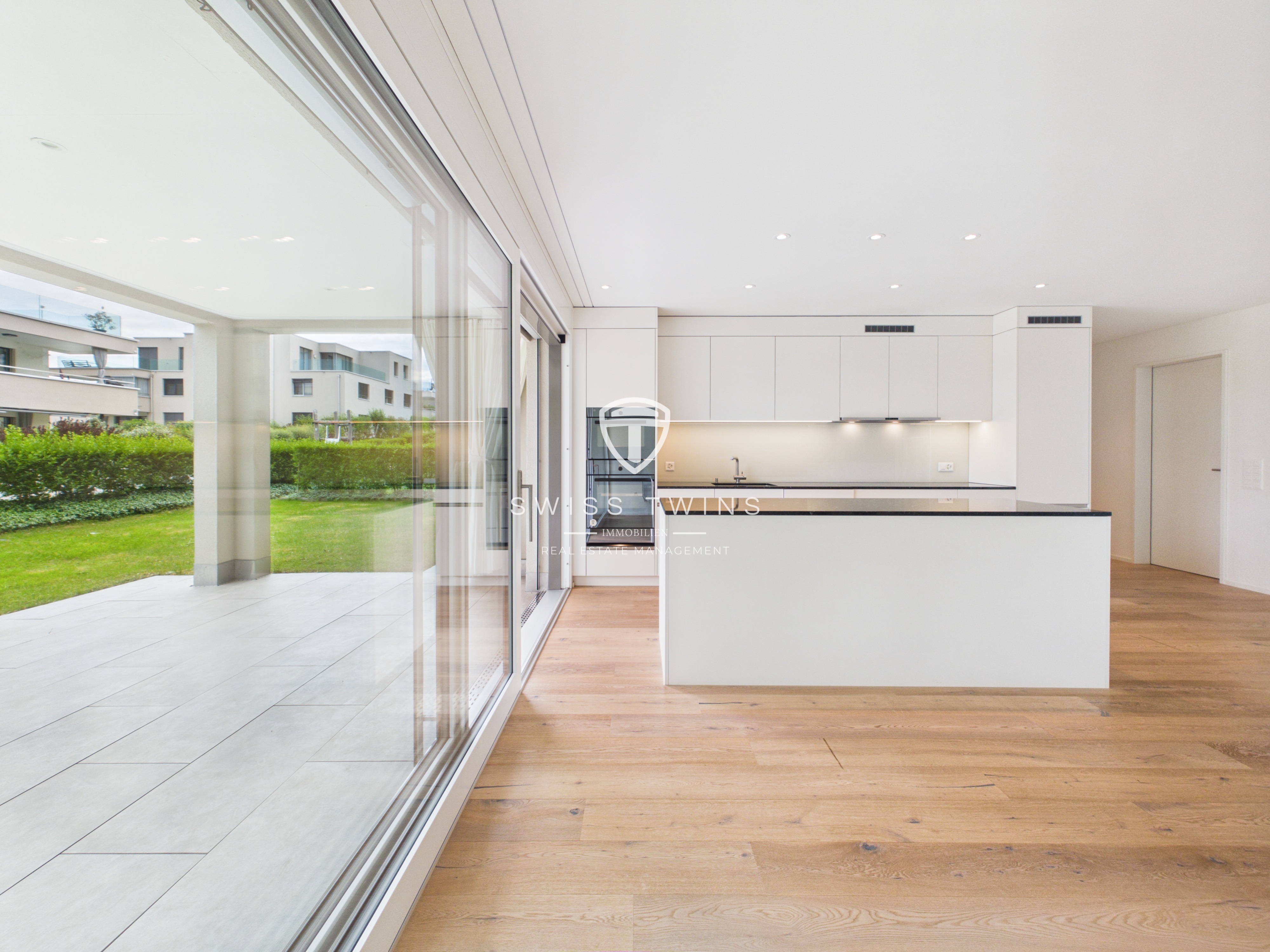 Moderne 3.5-Zi.-Gartenwohnung mit Komfort in Richterswil - 2