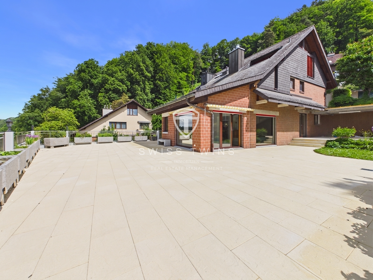 6.5-Zi. Wohnung mit 180 m² Terrasse in Stallikon - 2
