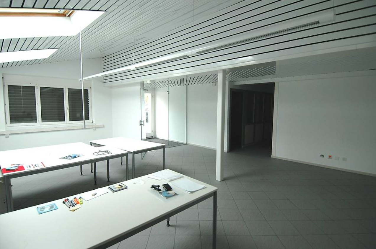 Flexible Büro-/Praxisfläche mit Parkplatz in Grenchen, 194 m² - 2