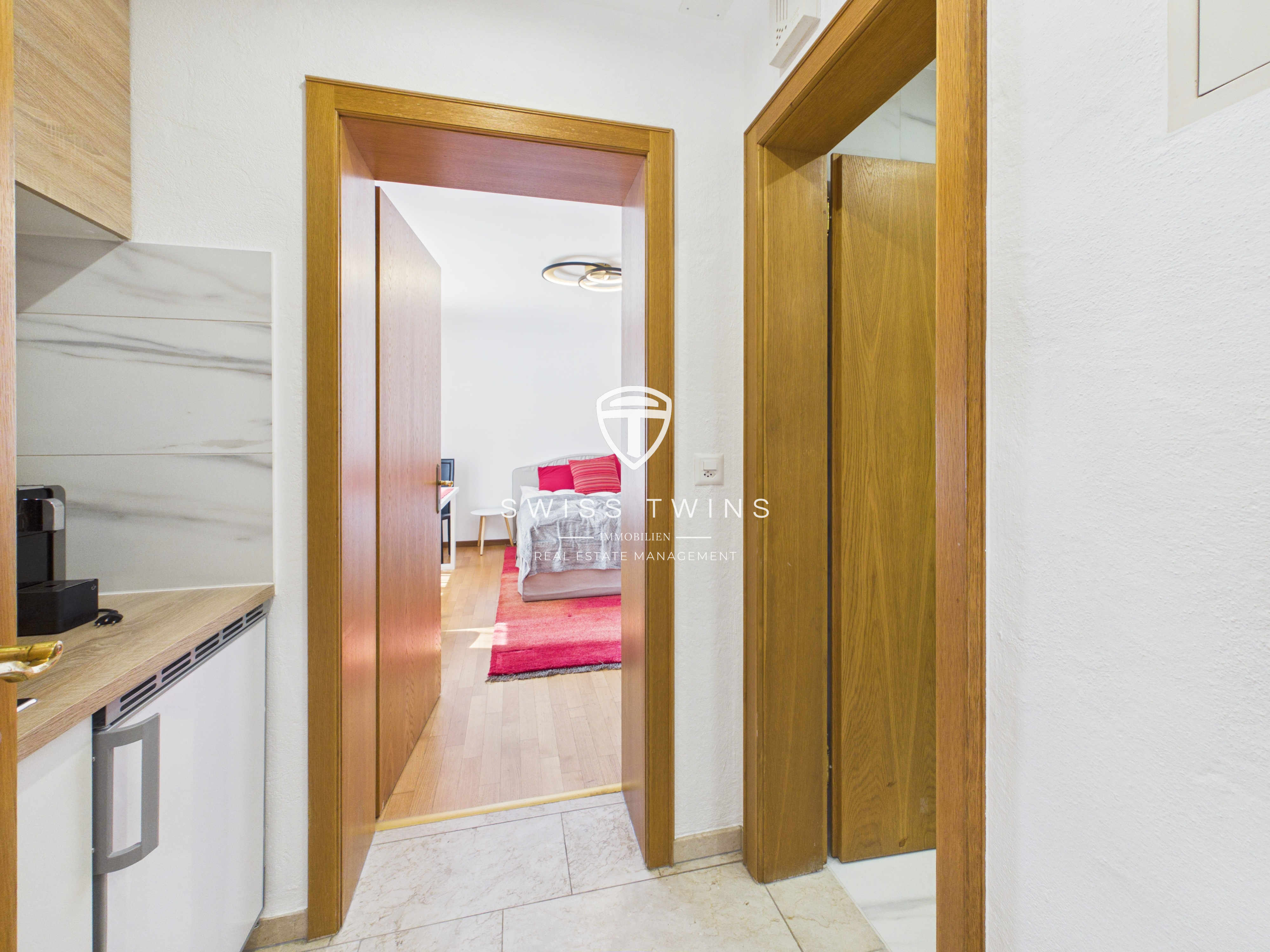 * Per sofort* Business 1-Zimmer-Serviced Apartment mit Garten in Meilen - 2