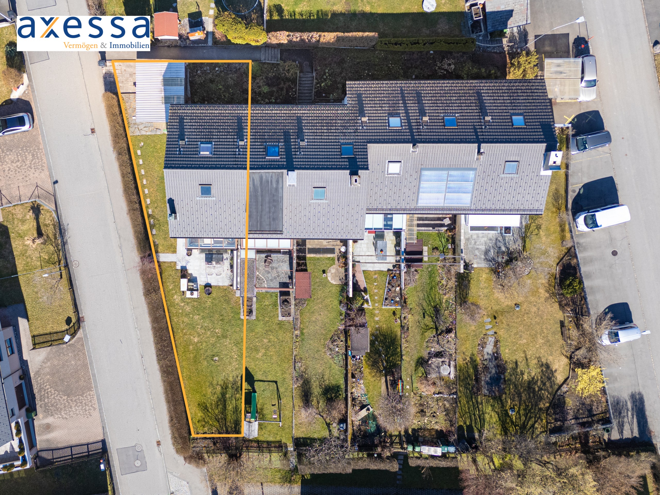 5.5-Zi. Eck-Reihenhaus mit Wintergarten in Unterägeri - kaufen - 2