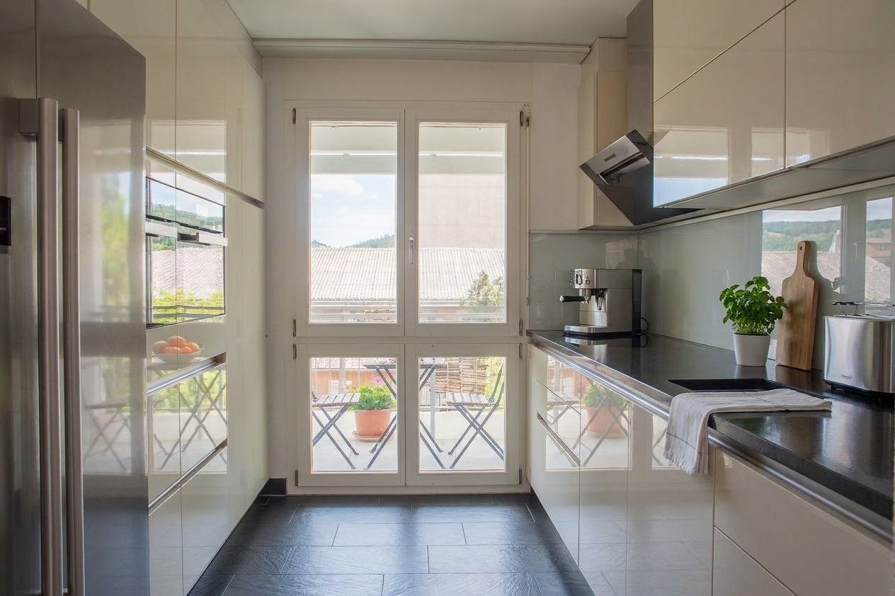 5.5-Zimmerwohnung, Balkon & Weitsicht in Rafz - 2