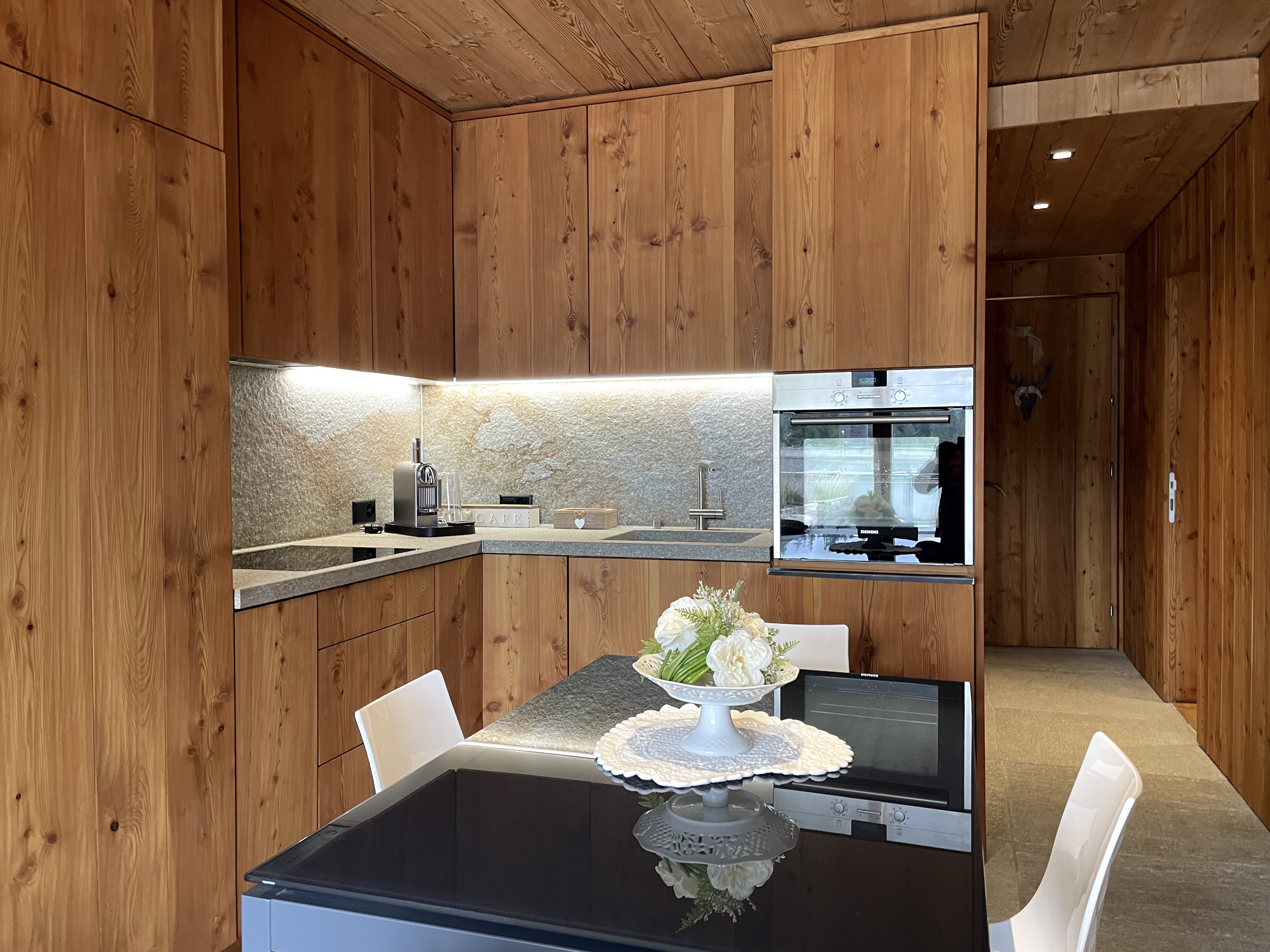 3.5-Zi. Designwohnung mit grosser Terrasse in Laax kaufen - 2