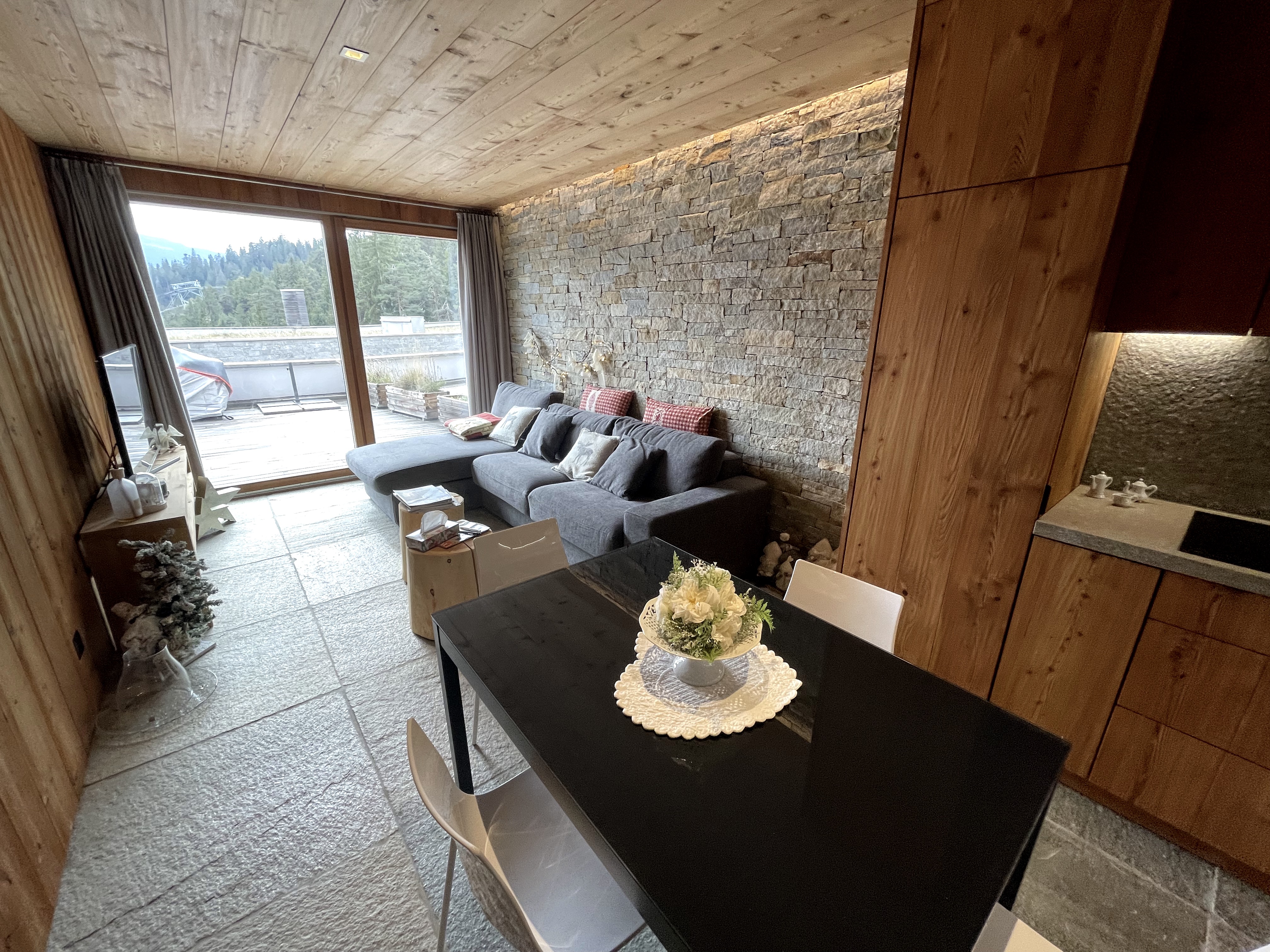 3.5-Zi. Designwohnung mit grosser Terrasse in Laax kaufen - 3