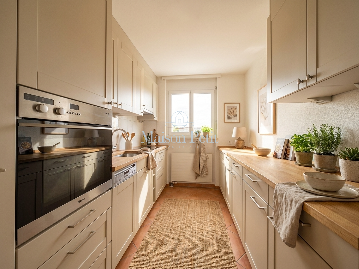Perfekt für kleine Familien, Paare oder Singles - in Ebmatingen suchen 96m2 Wohnfläche mit verglaster Loggia neue Besitzer. - 3