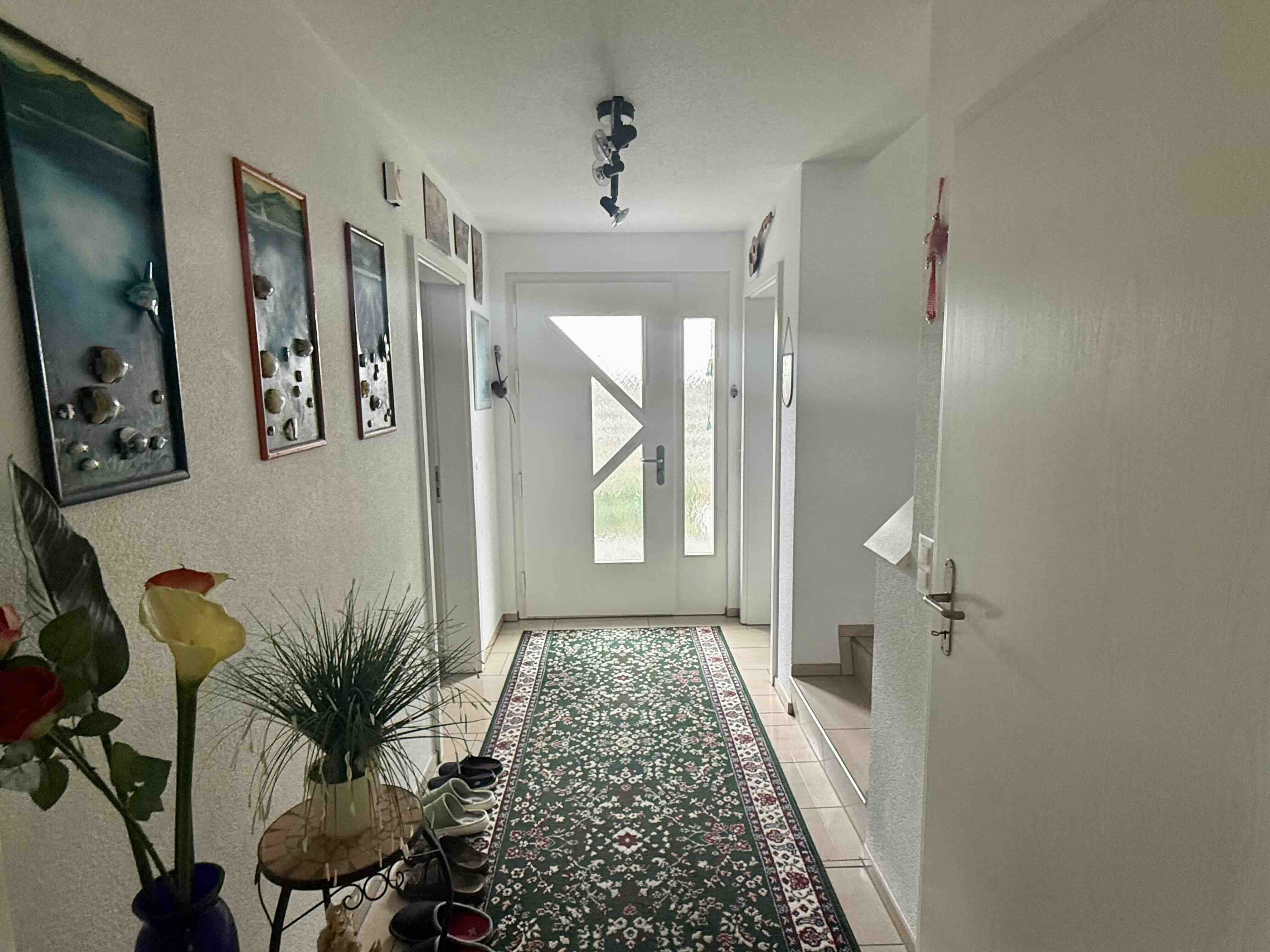 6.5-Zi. Einfamilienhaus mit Sauna & Garten in Deitingen - 3