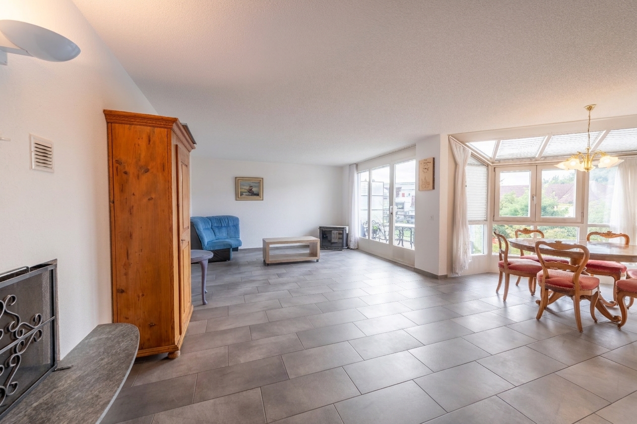 Licht & Raum zum Wohlfühlen – 4.5-Zimmer-Wohnung in Zuchwil - 2