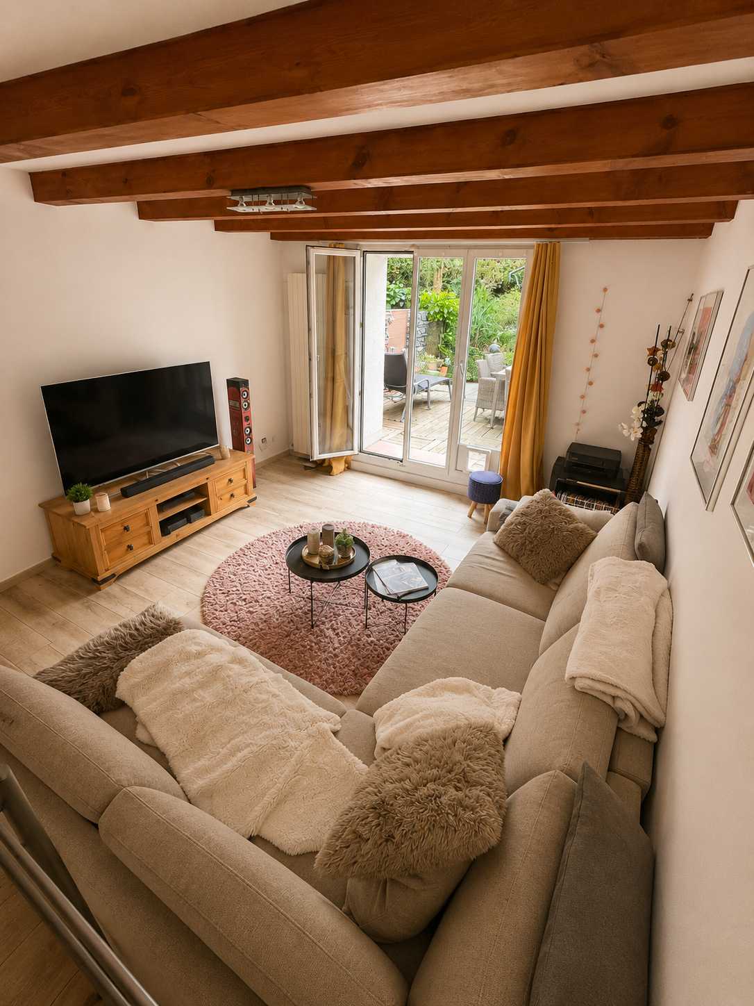 Ein Zuhause mit Charakter – 5.5-Zimmer-Reiheneckhaus mit Garten in St. Gallen - 2