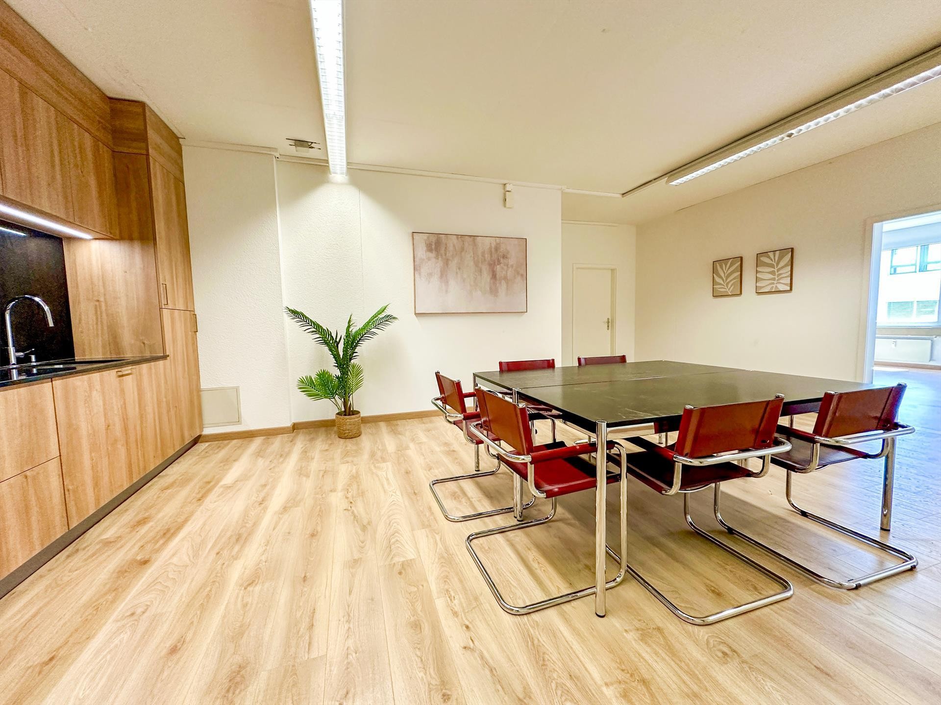 SharedSpace 23: flexibles Büro 31 m² mit Küche, Reinach Kägen - 4