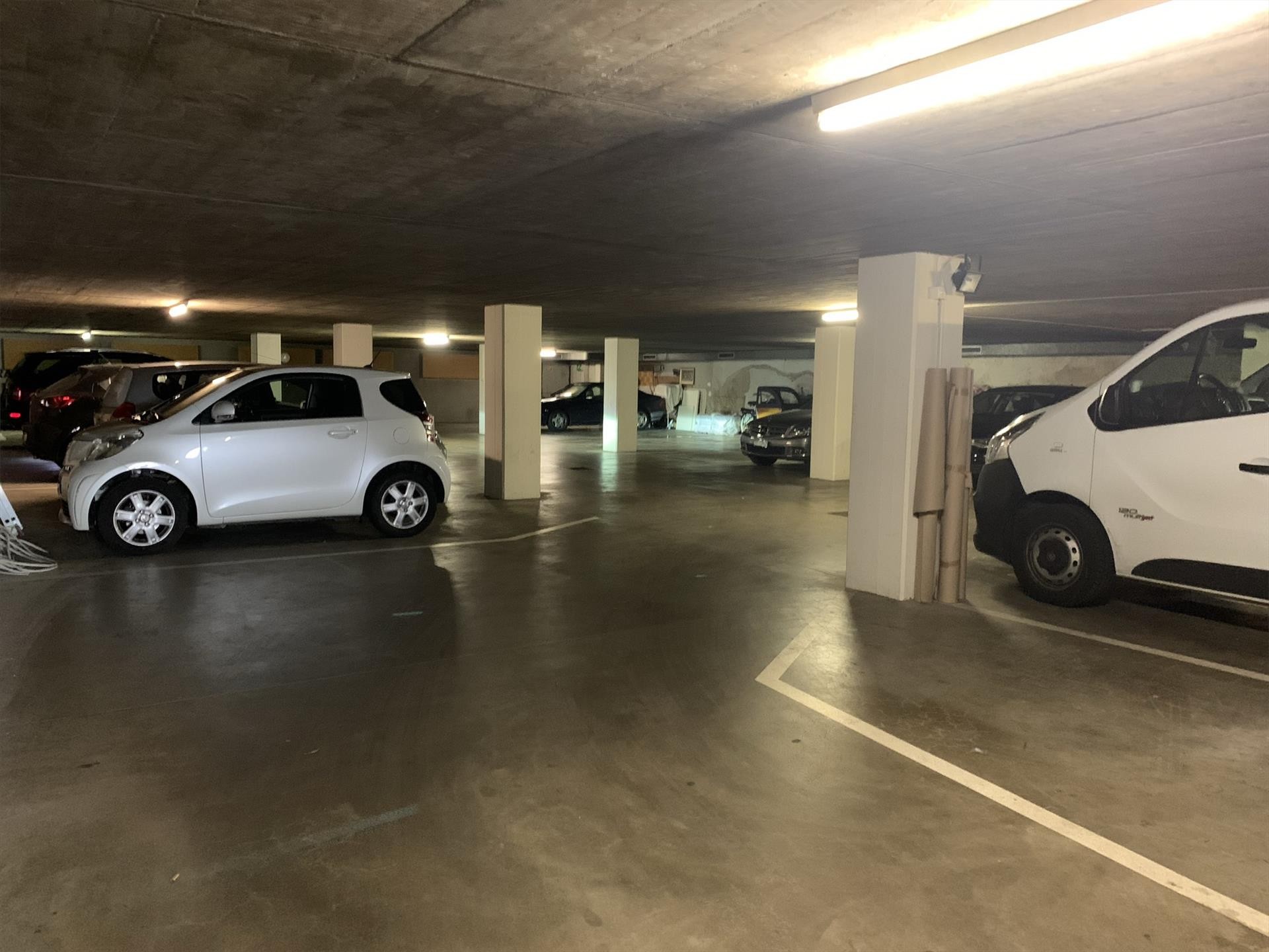 Tiefgaragenplatz, sicher und trocken, in Basel mieten - 2