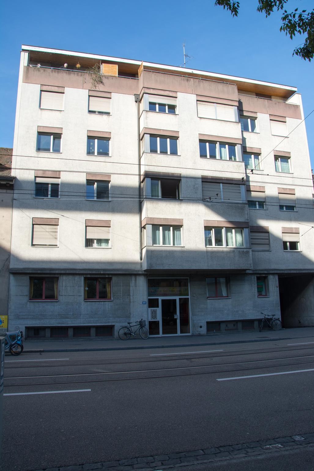 Tiefgaragenplatz nahe Messe, komfortabel - Basel Riehenring - 1