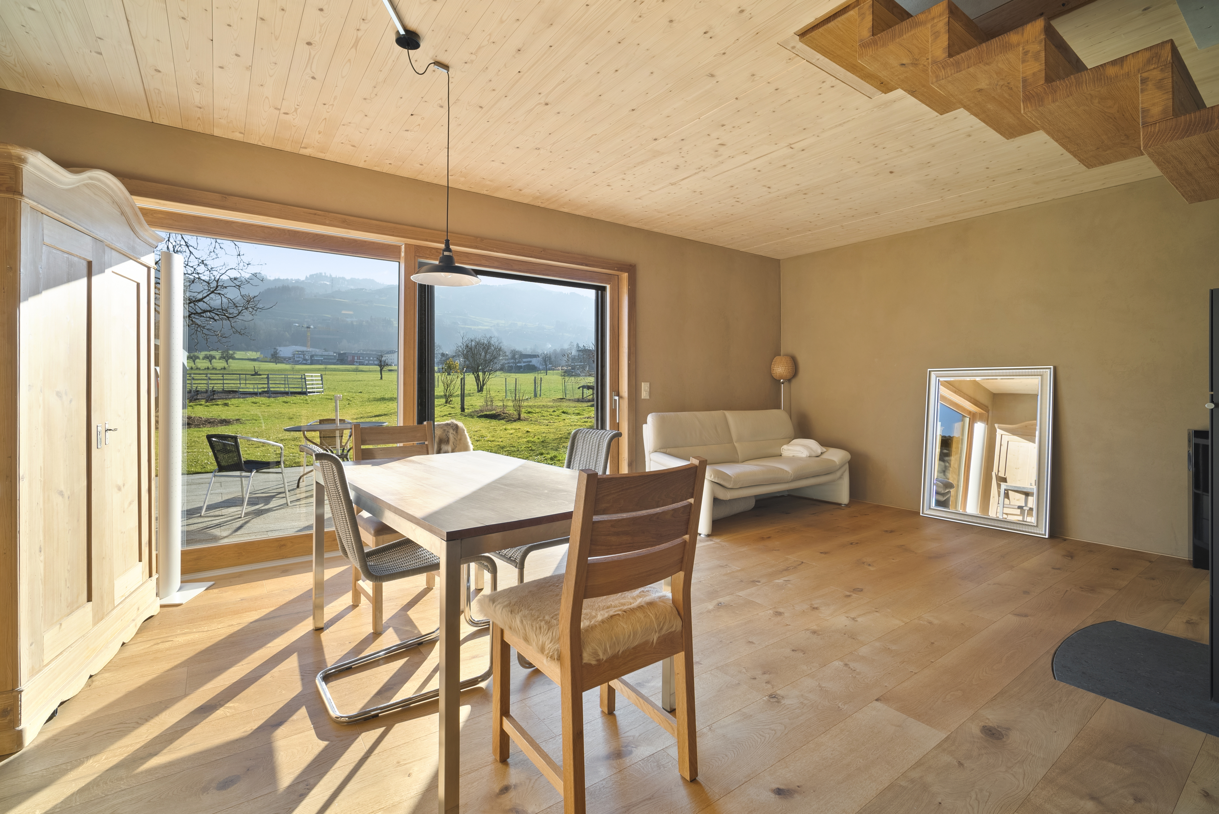 Freistehendes 3-Zimmer-Haus mit Naturblick in Lachen mieten - 2