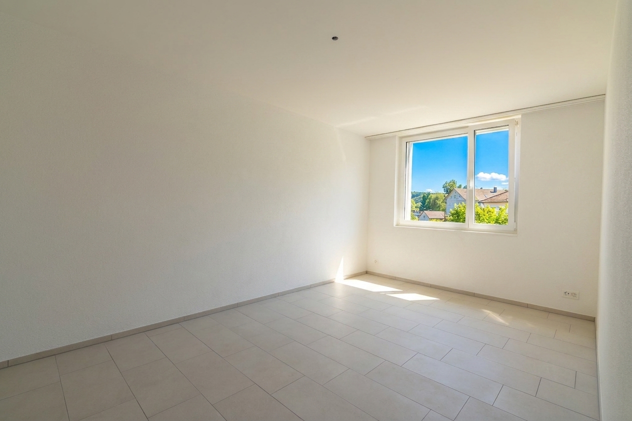 Helle 2.5-Zimmer-Wohnung mit grossem Wohnraum in Fahrweid - 3