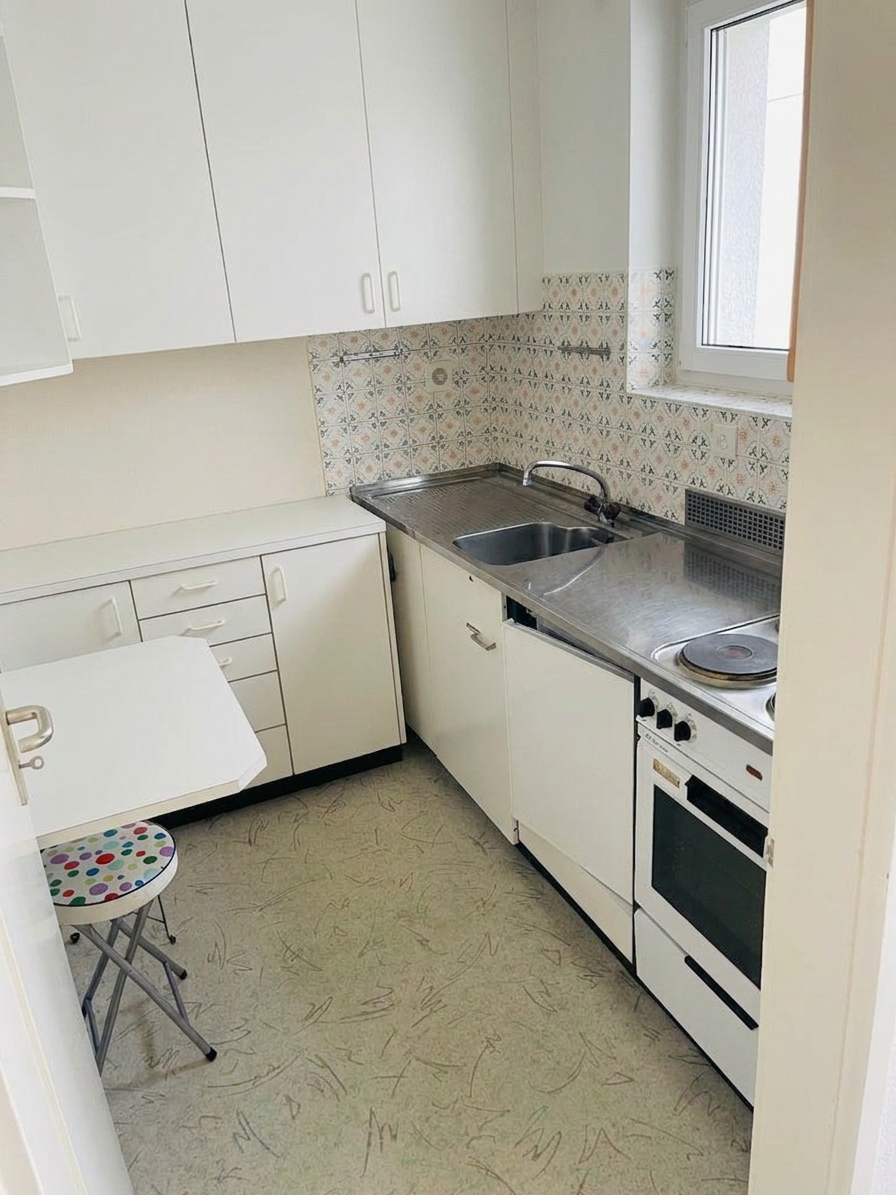 1-Zimmer-Studio mit Balkon in Minusio kaufen, 2. OG mit Lift - 3