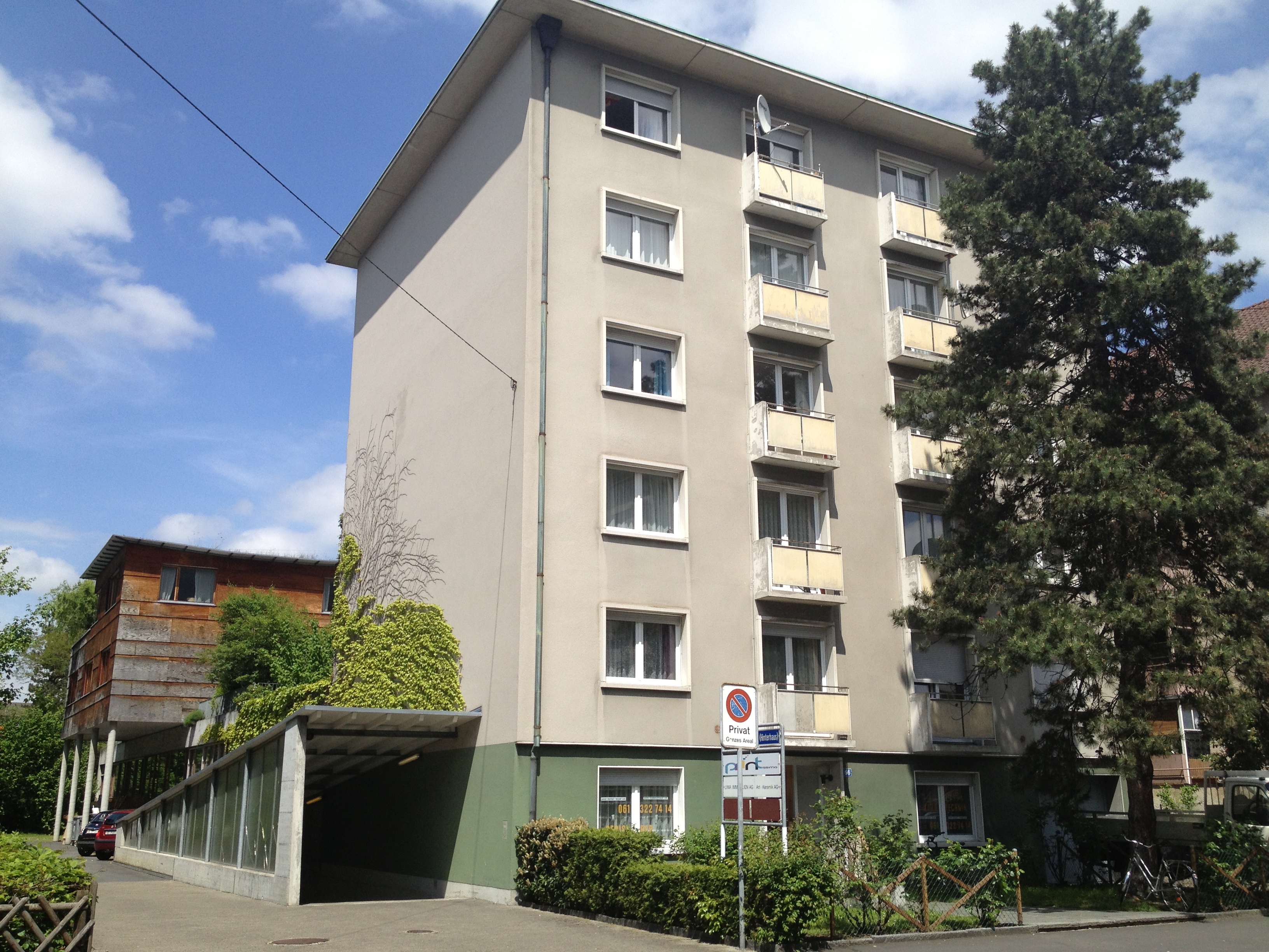 Tiefgaragenplatz nähe Wasgenring mieten - Blotzheimerstrasse 68 - 1