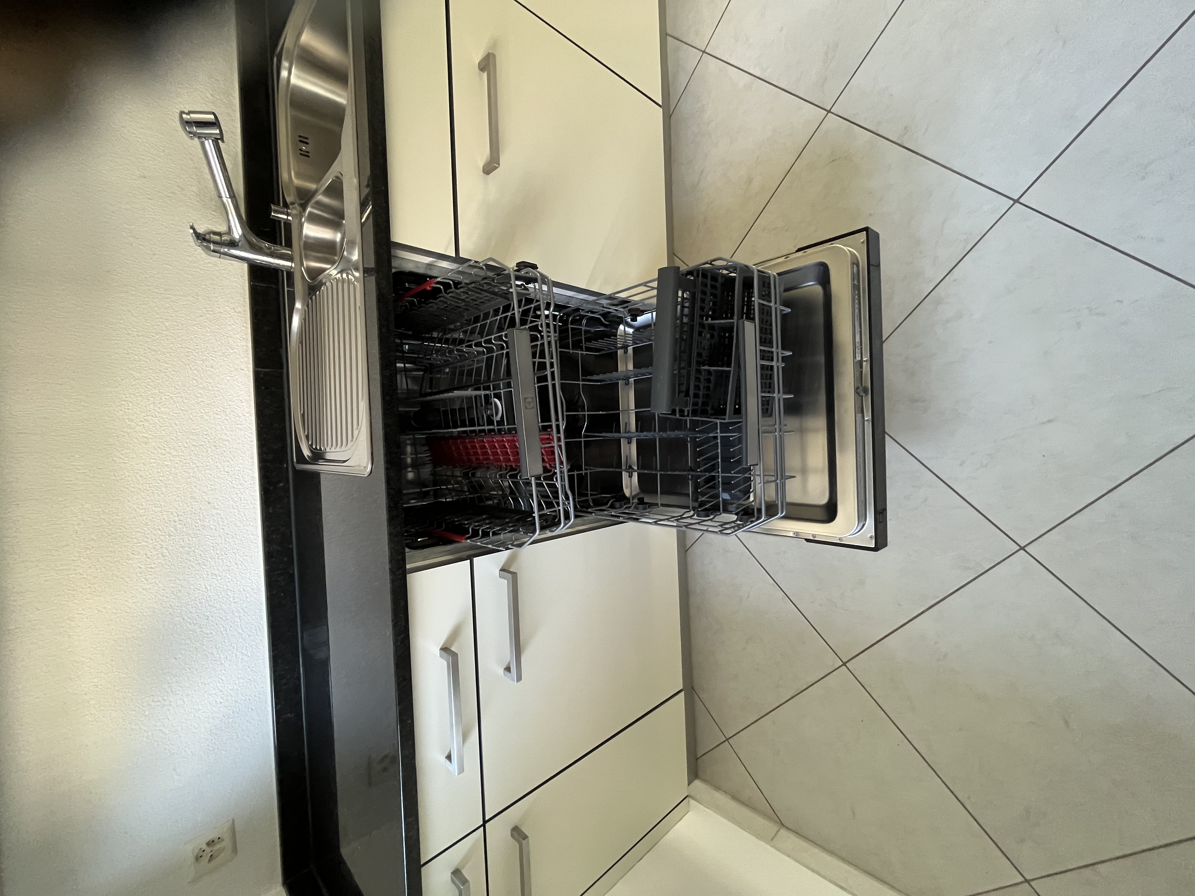 Helle 3.5-Zimmer-Wohnung mit Süd-Terrasse in Eschenbach - 2