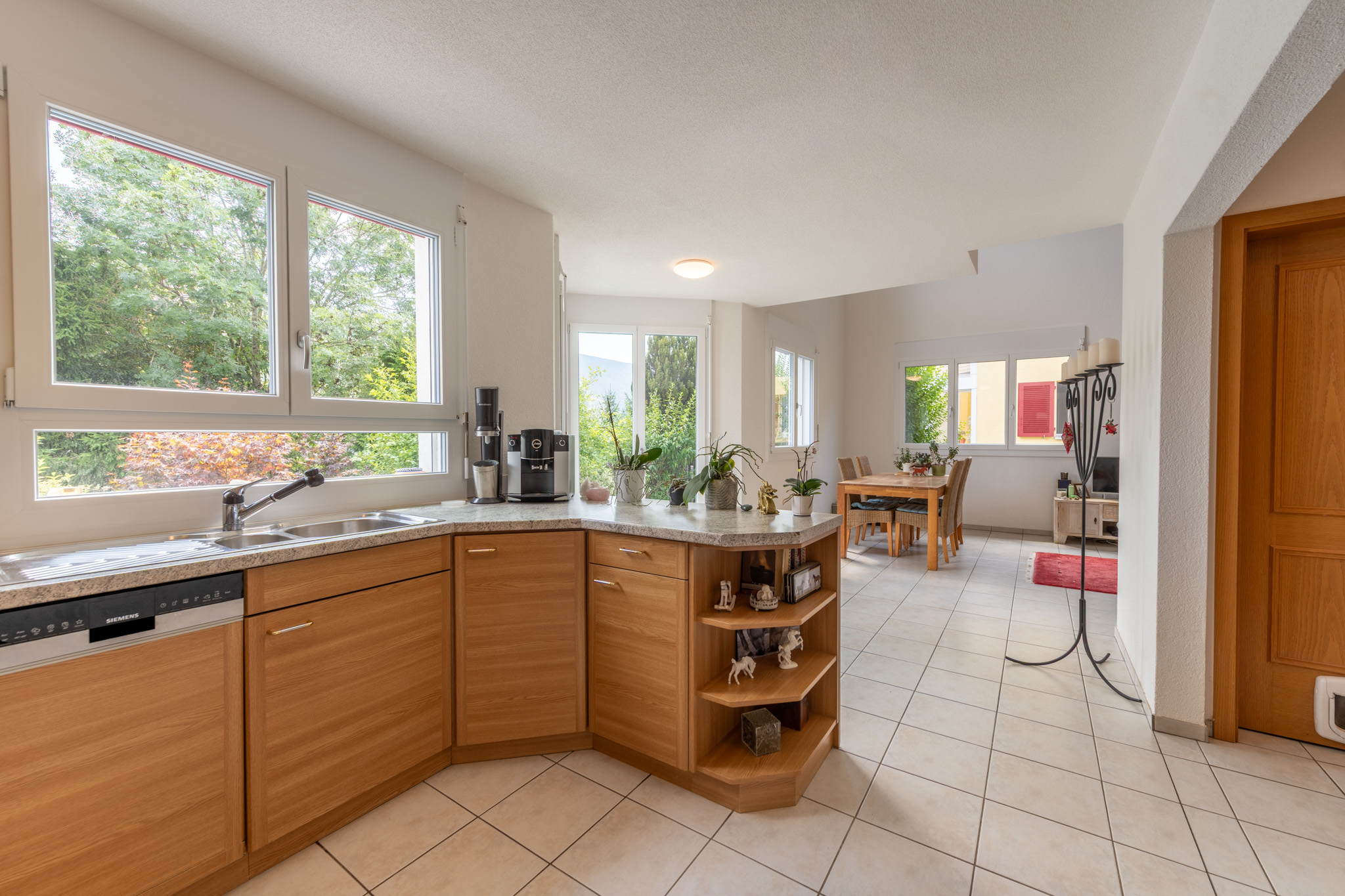 Wohnkomfort trifft Weitblick – grosszügiges Zuhause an ruhiger Lage - 3