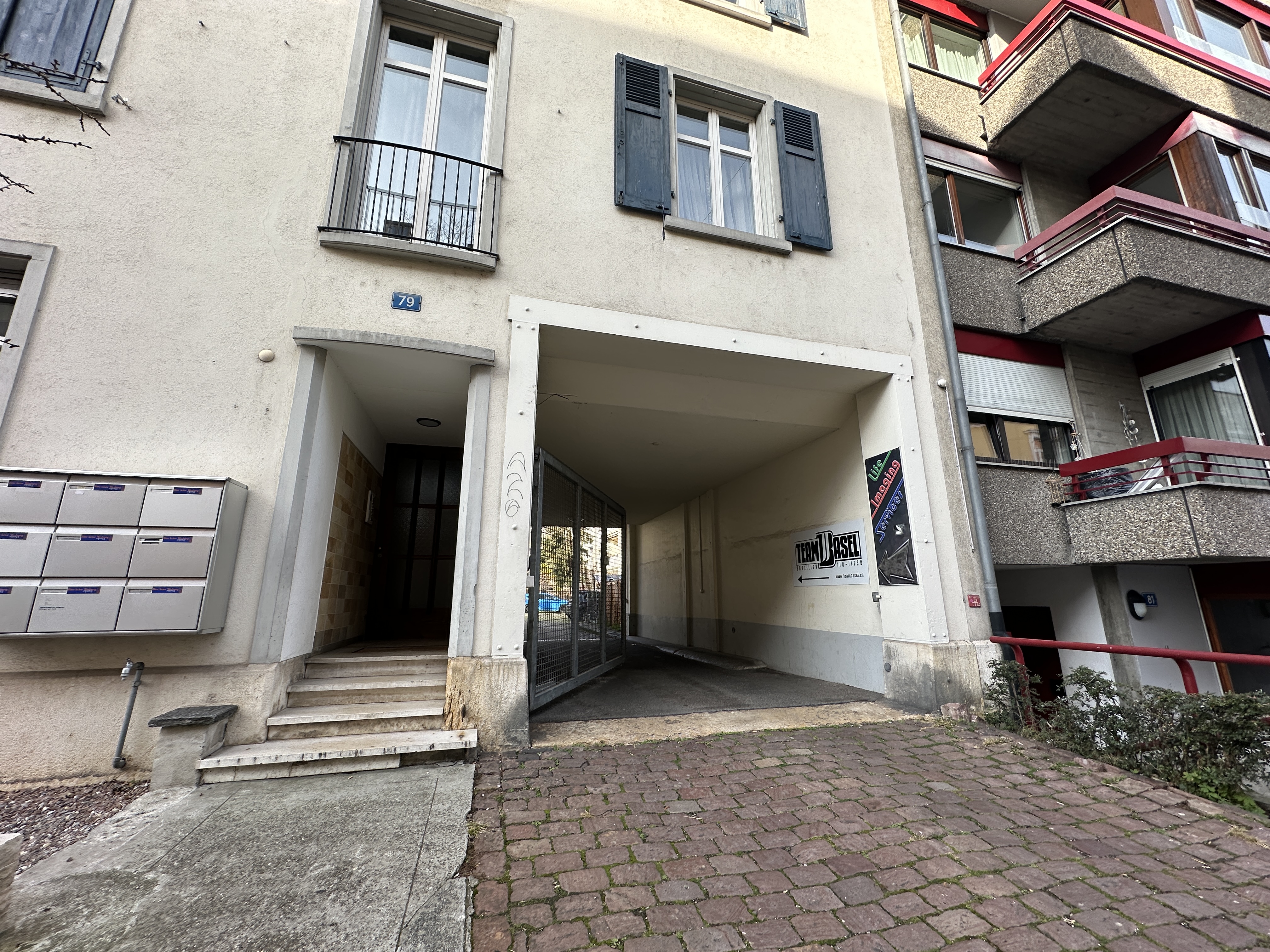 Tiefgaragenparkplatz mieten - Efringerstrasse 79, Basel - 1