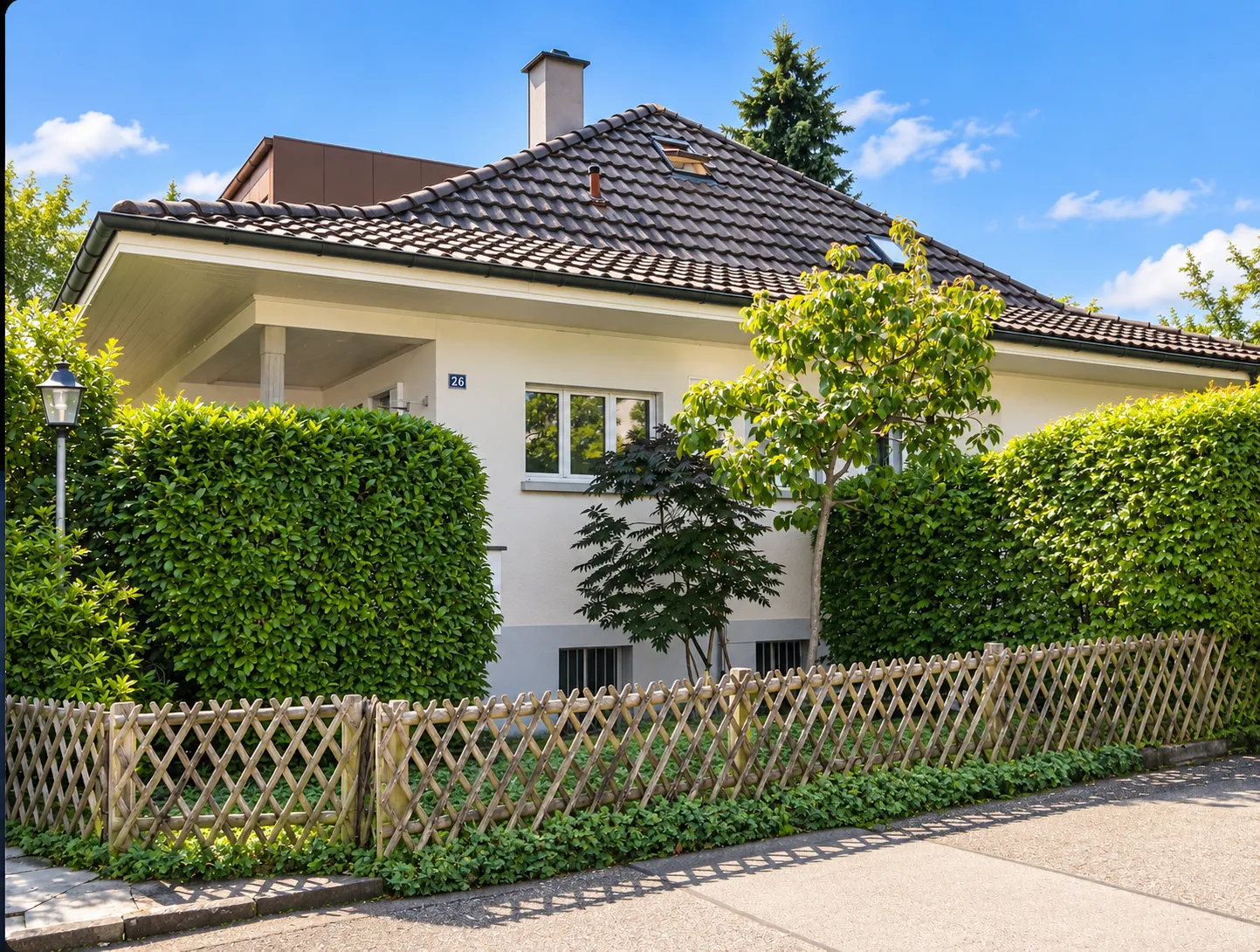 6-Zimmer-Einfamilienhaus mit 761 m² Grundstück in Wabern bei Bern – sanierungsbedürftig, mit viel Spielraum - 1