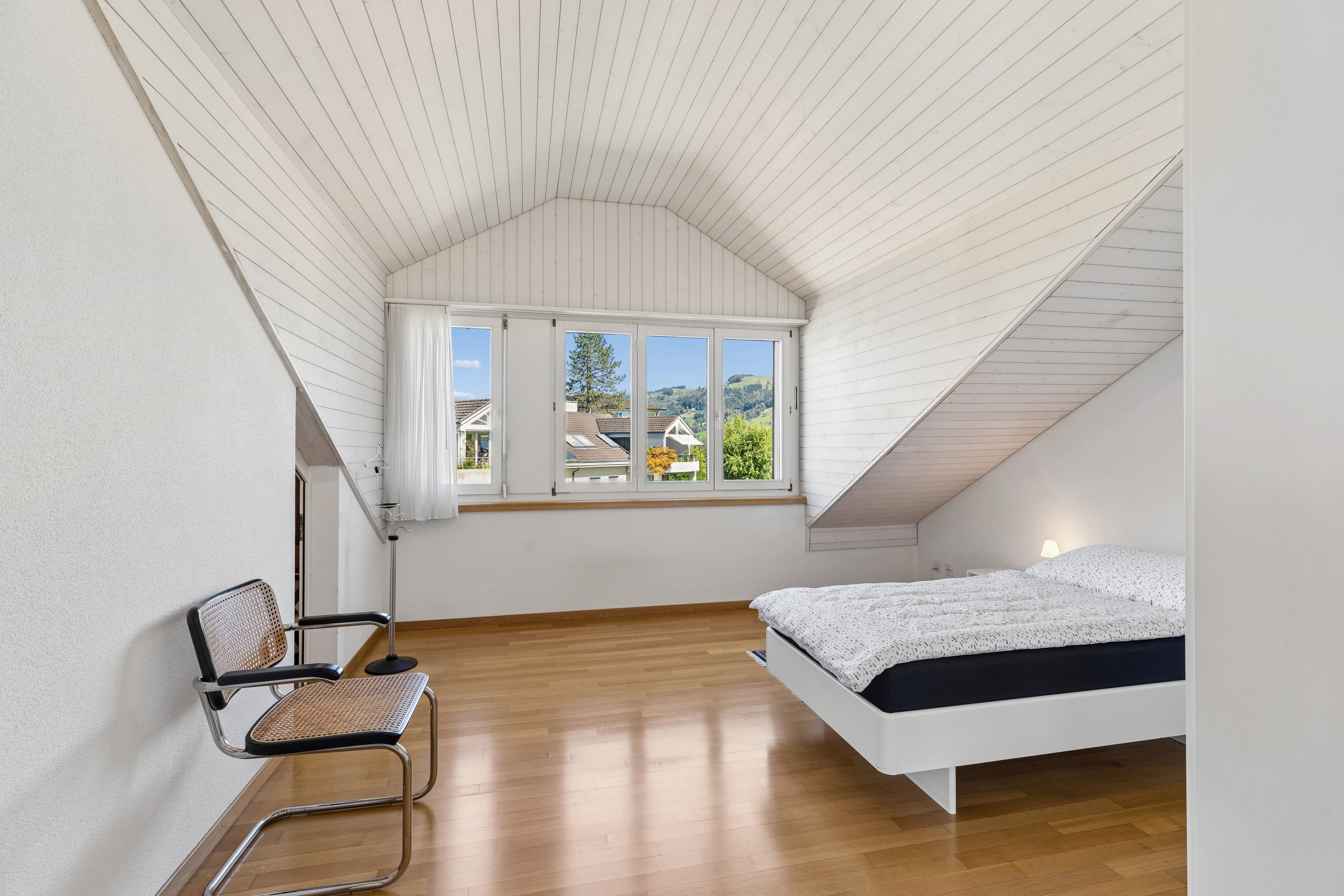 3.5-Zimmer-Dachwohnung mit 18 m² Balkon in Buchrain kaufen - 2