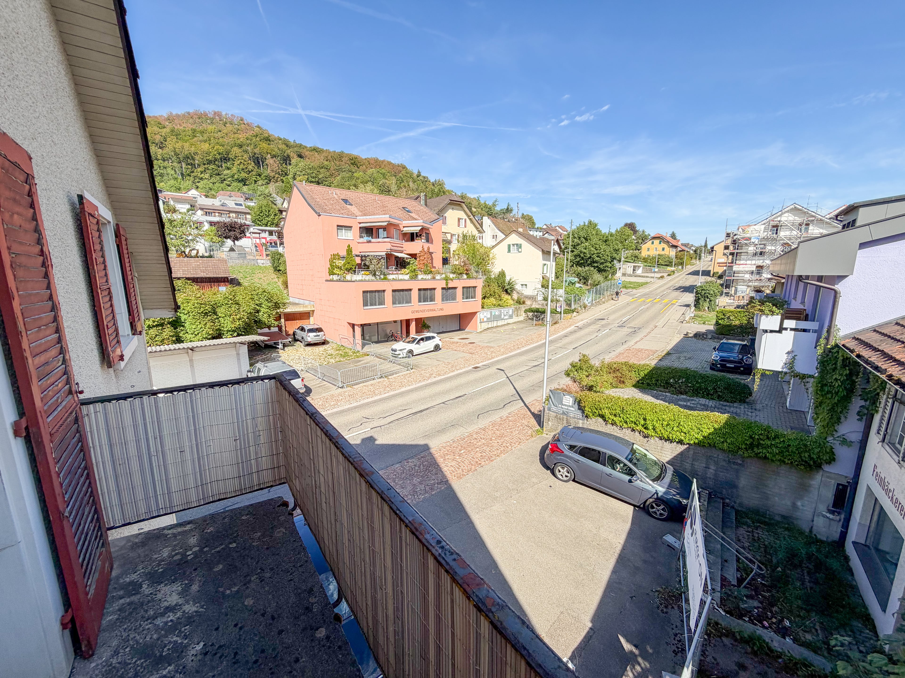 6-Zimmer-Einfamilienhaus mit Scheune - 3