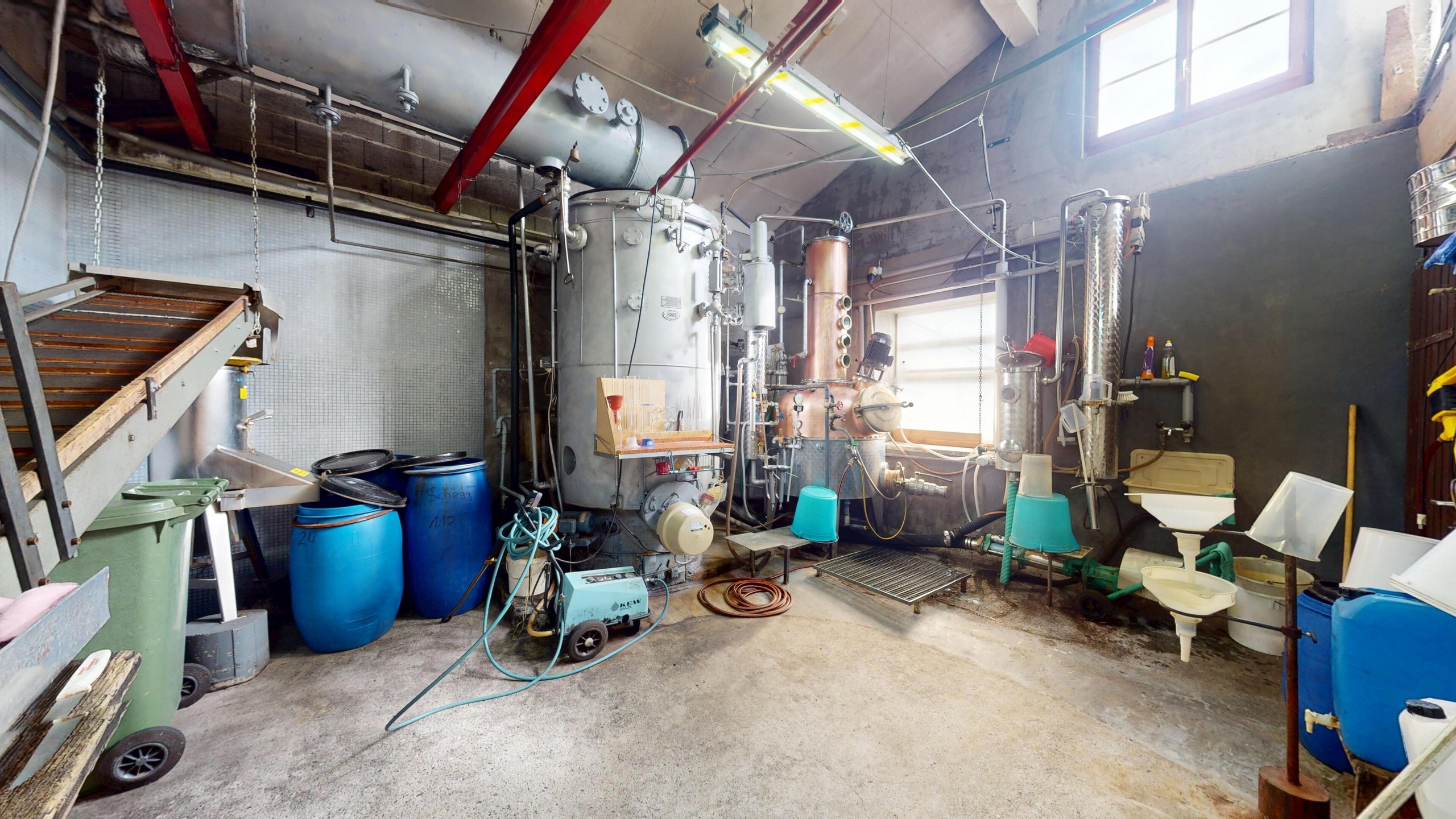 Gewerbehaus mit Shop, Lager und Garten in Gams kaufen - 2
