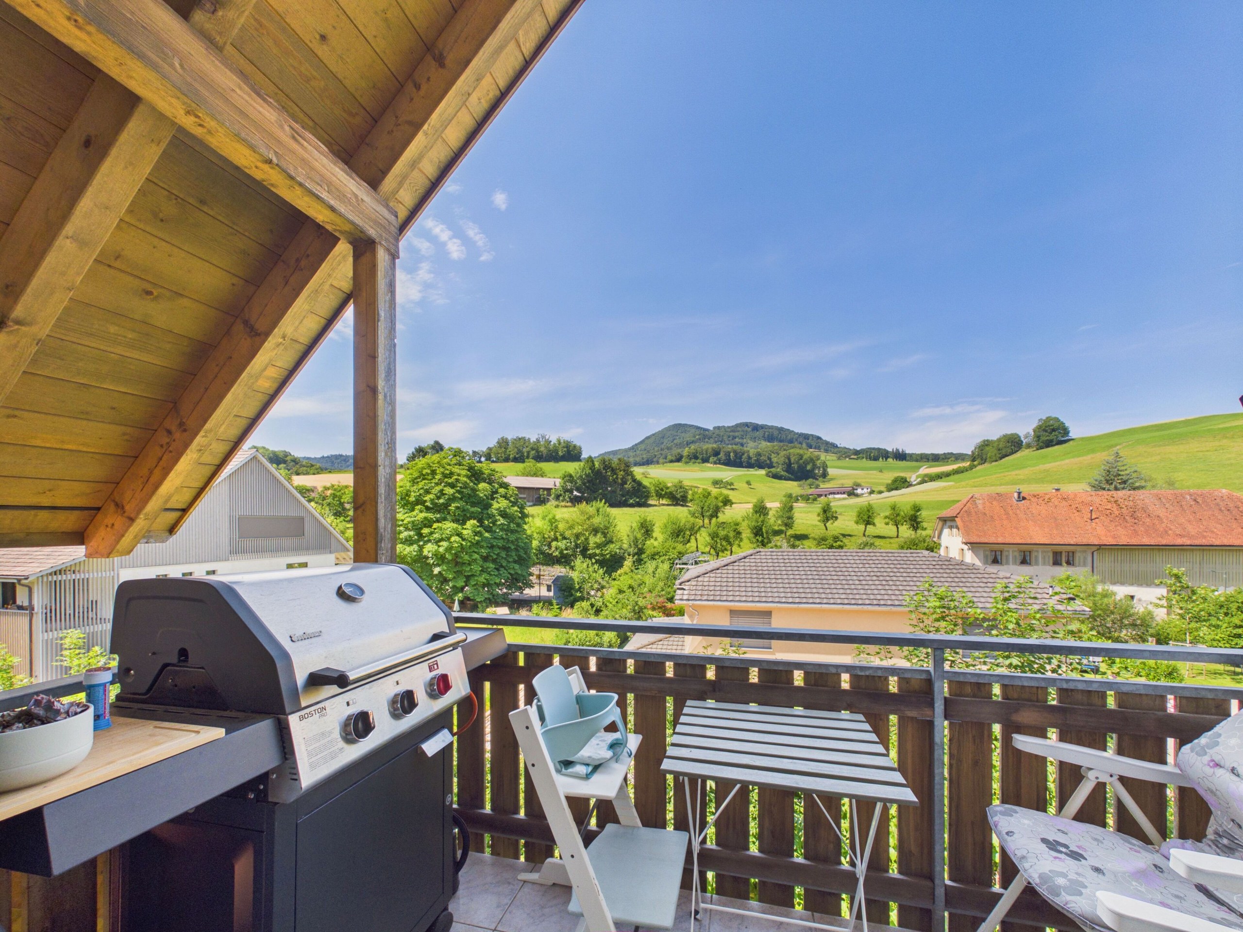Helle 4.5-Zi.-Maisonette mit Balkon und Weitsicht in Zeglingen kaufen - 2