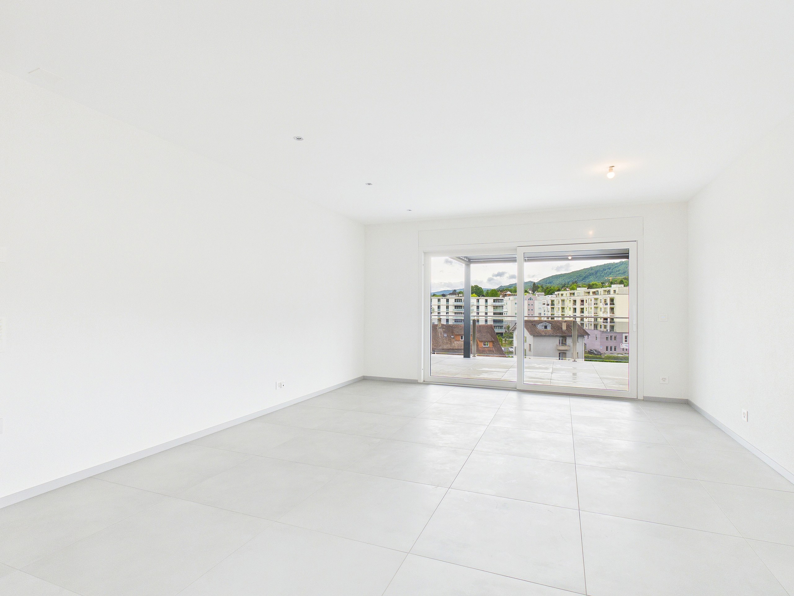 2.5-Zimmer-Attikawohnung mit 35 m² Terrasse in Delémont - 3