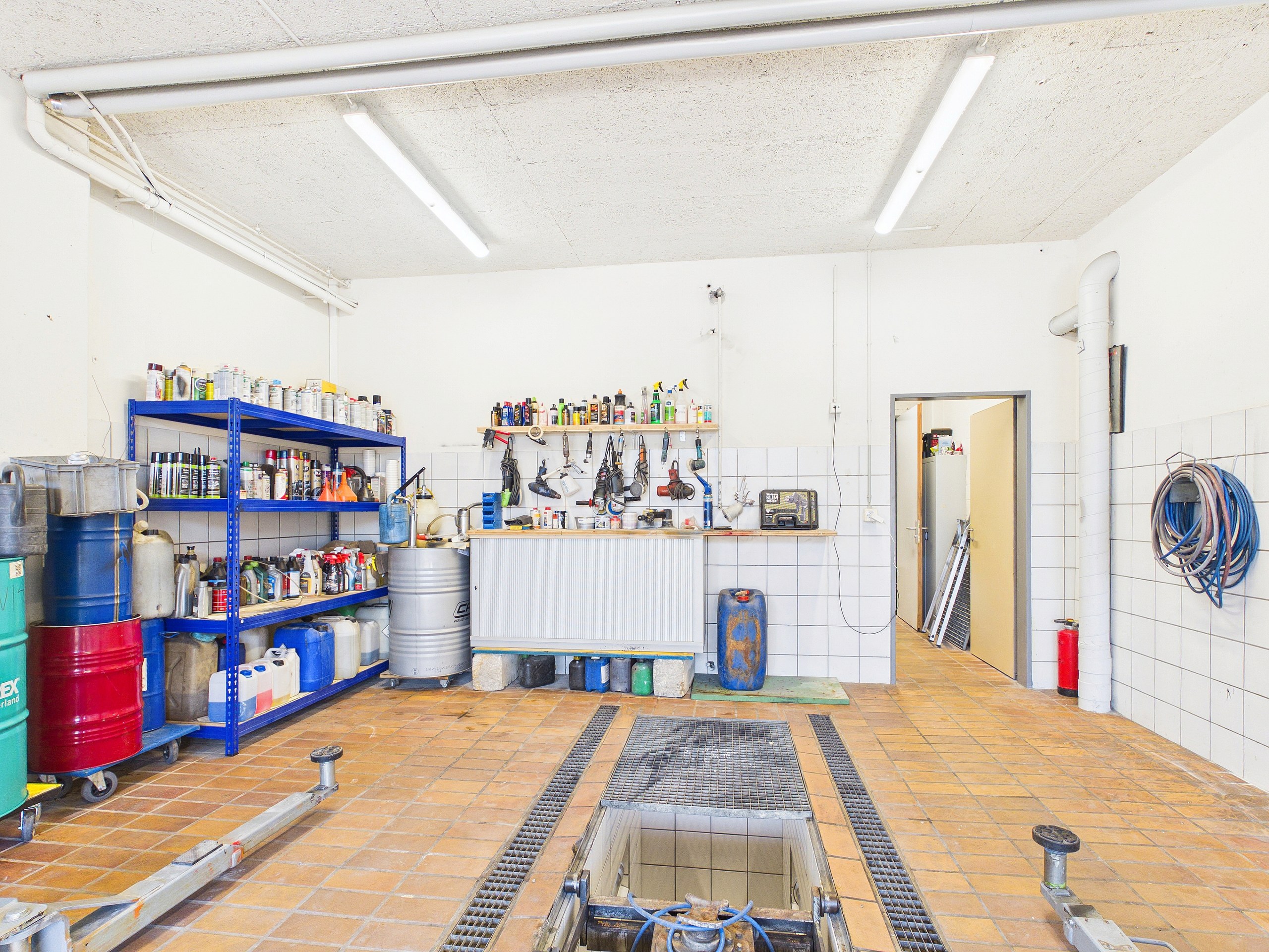 Werkstatt-/Gewerbefläche mit Zufahrt in Fällanden mieten - 3