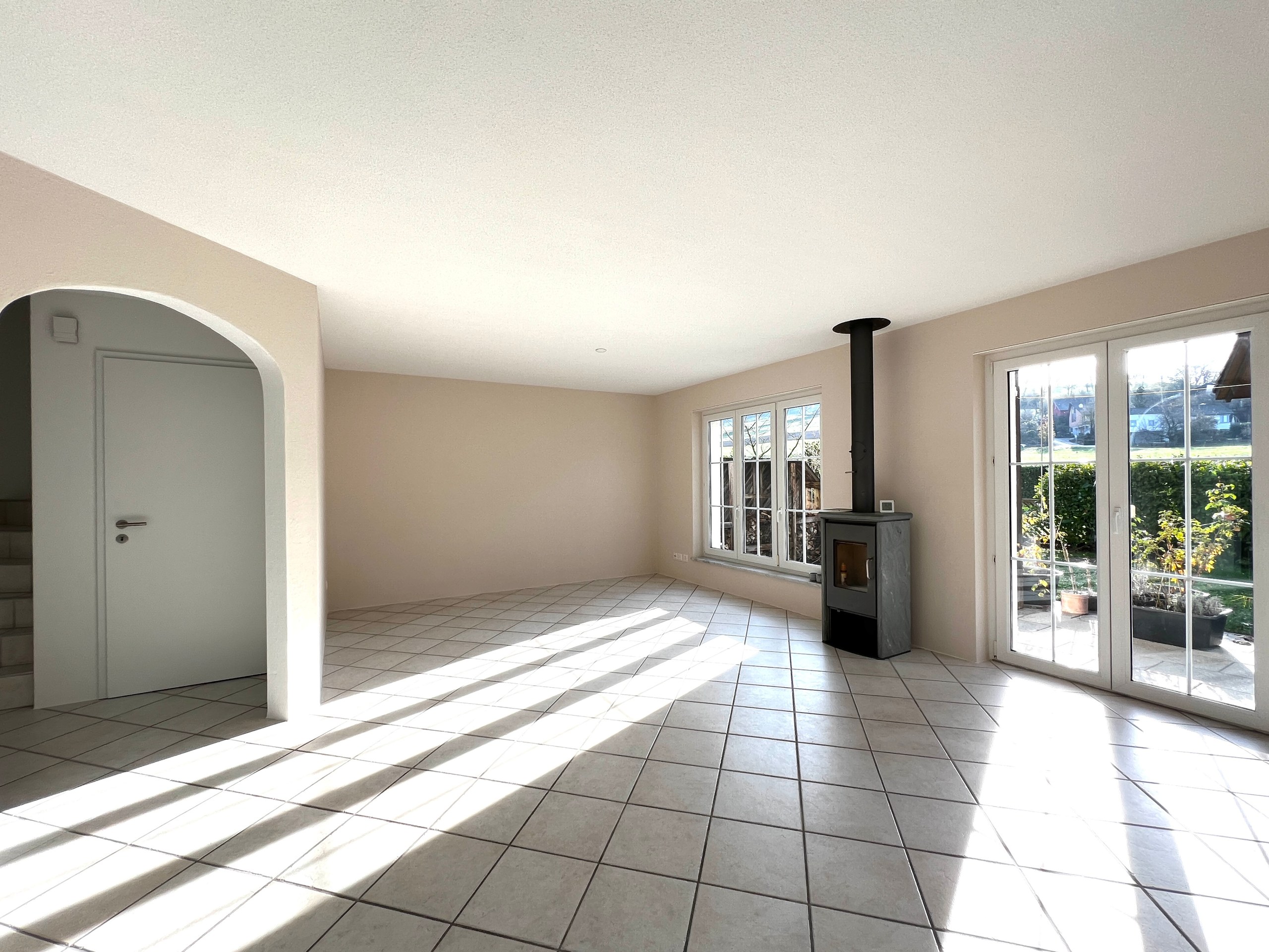 6.5-Zimmer-Einfamilienhaus mit Garten in Magden mieten - 2