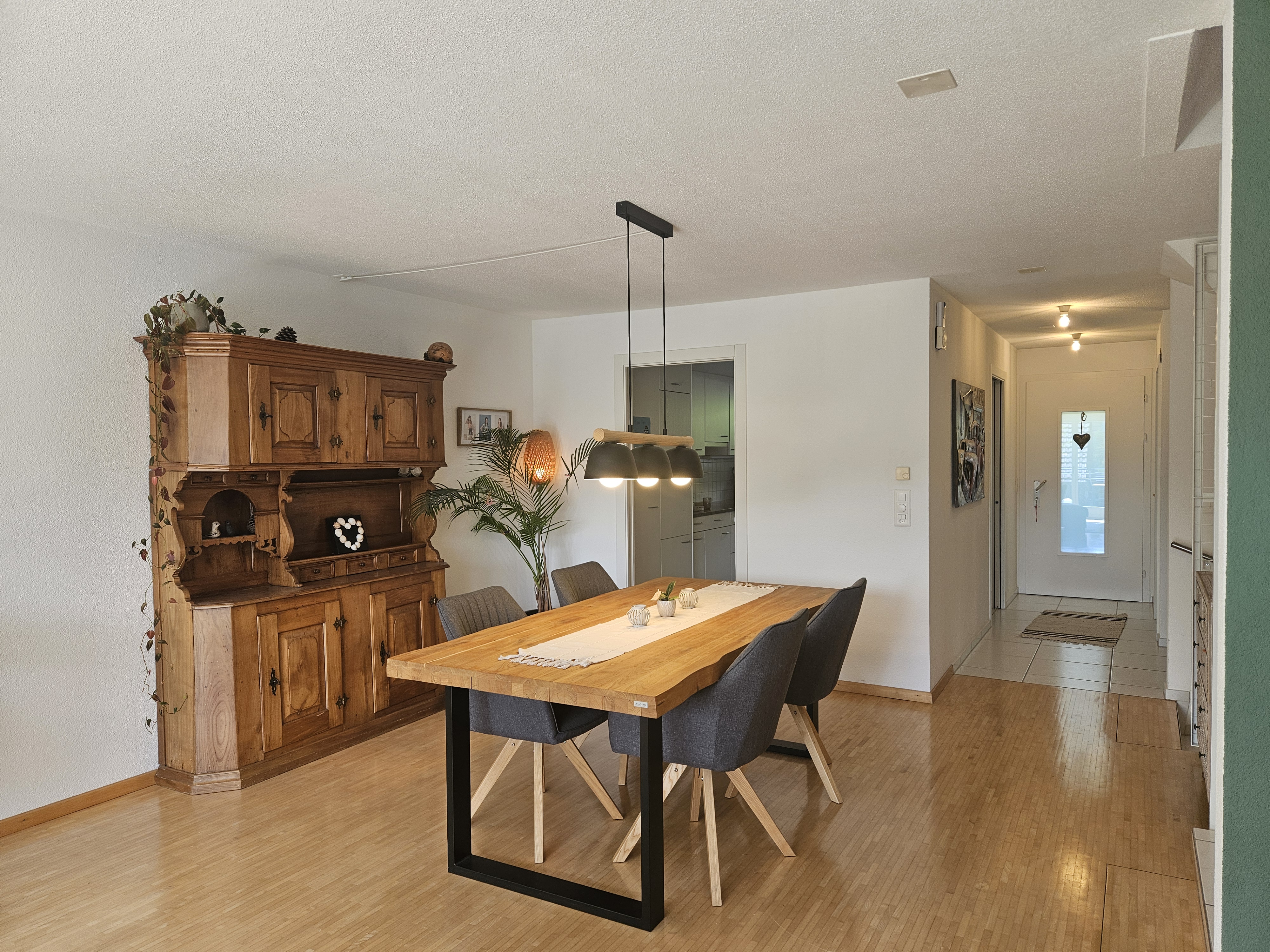 5.5-Zi.-Reihen-Mittelhaus mit zwei Terrassen in Neuenegg kaufen - 3