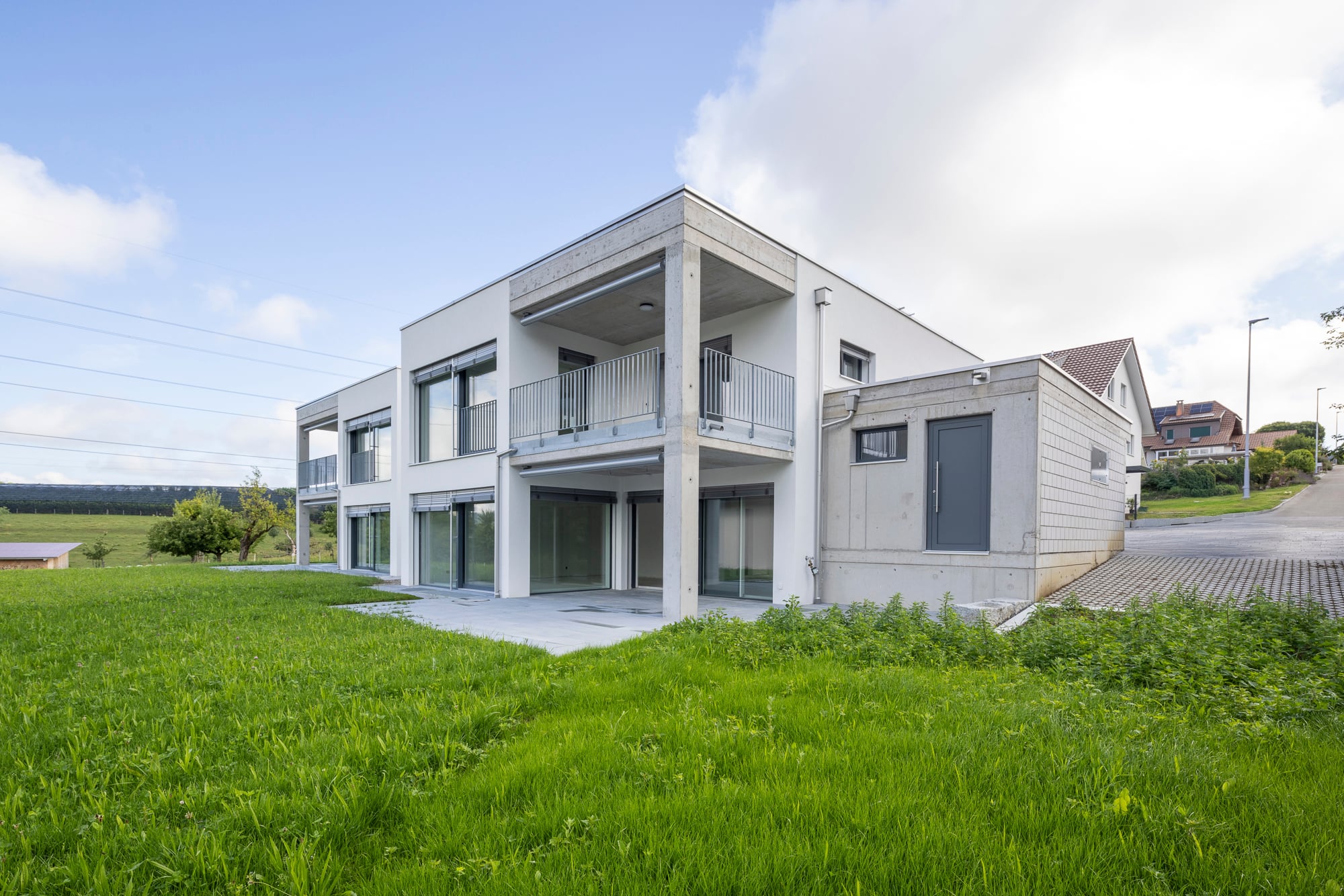 NEUBAU: Wohnen an sonnig-idyllischer Lage - 3