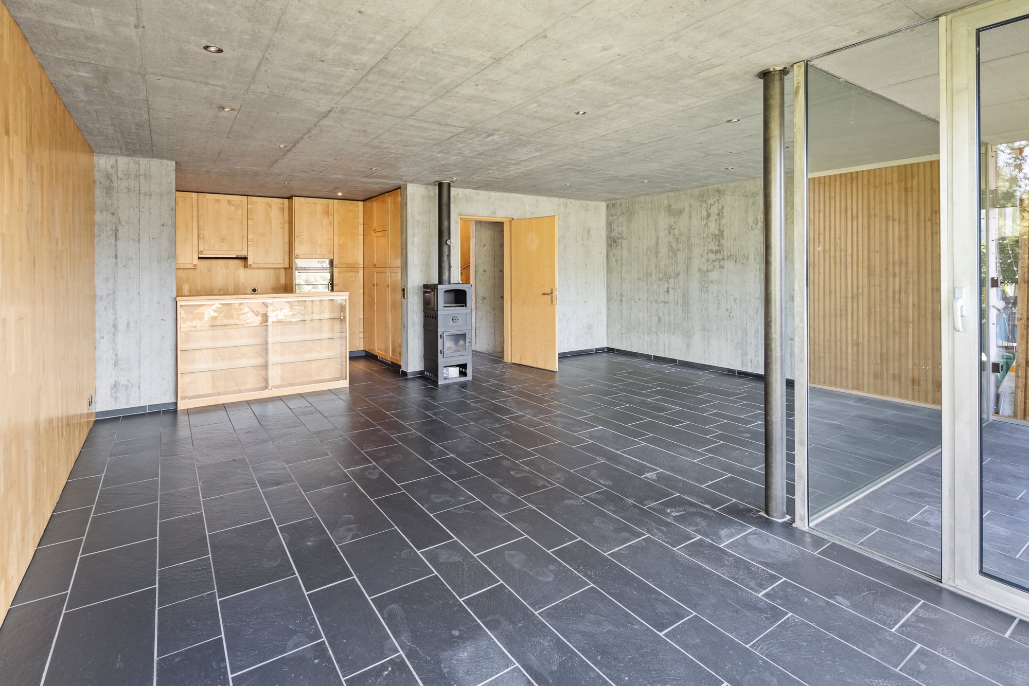 Familienfreundliche Wohnfühloase mit beeindruckender Aussicht - 3
