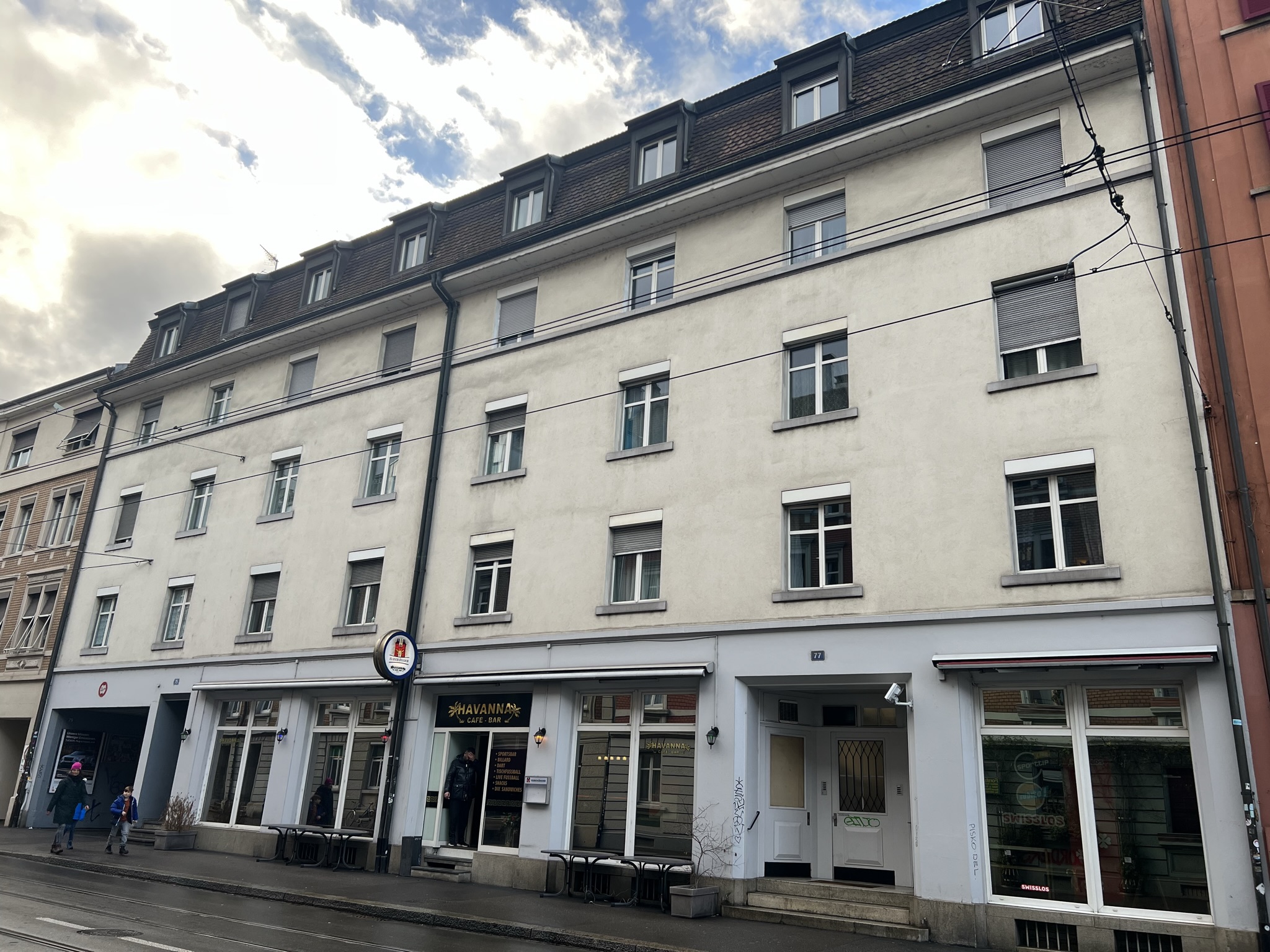 Tiefgaragenplatz mit gesicherter Zufahrt in Basel mieten - 4