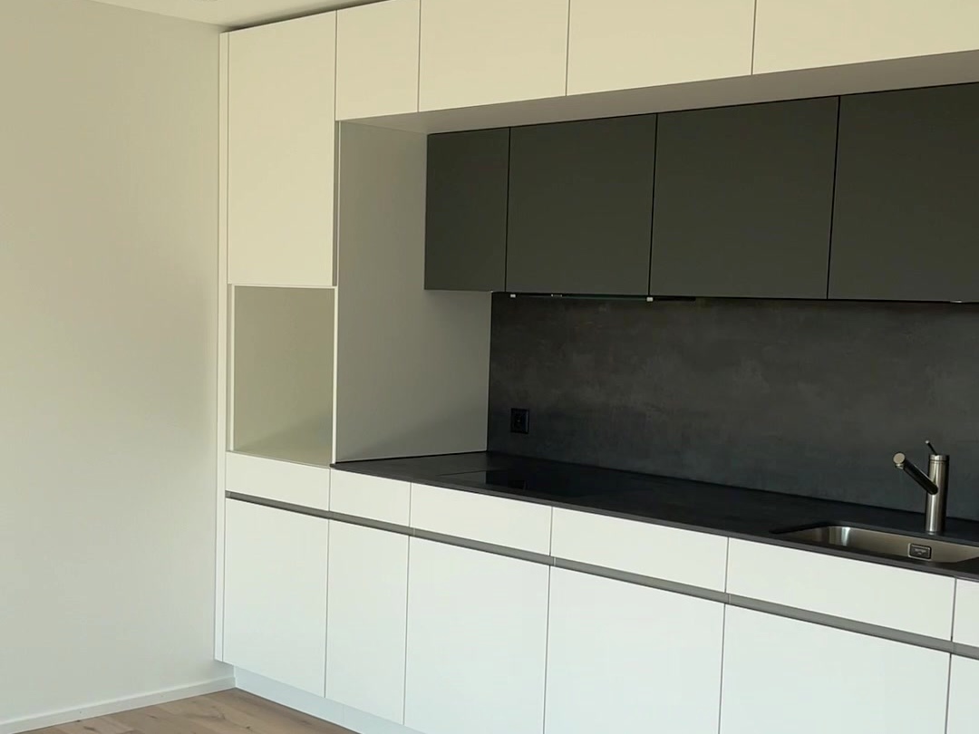 Neuwertig wohnen in Ennetbürgen – moderne 3.5-Zimmer-Wohnung mit Balkon - 3