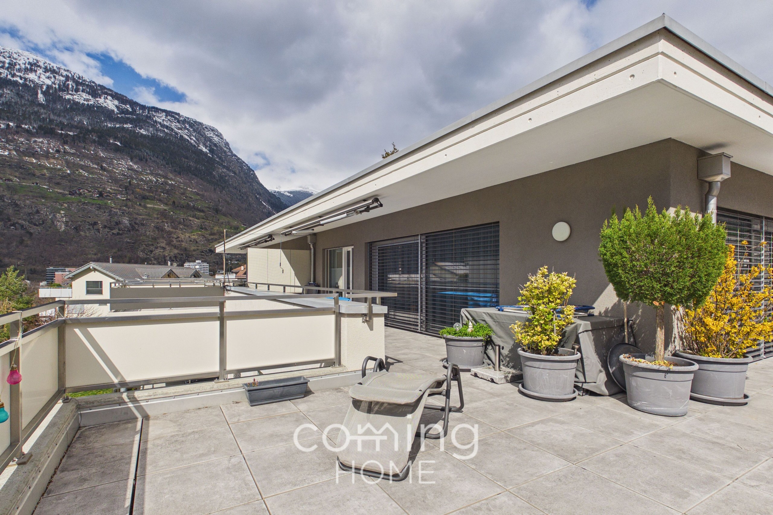 4.5-Zi.-Penthouse mit 117 m² Terrasse in Brig-Glis kaufen - 2