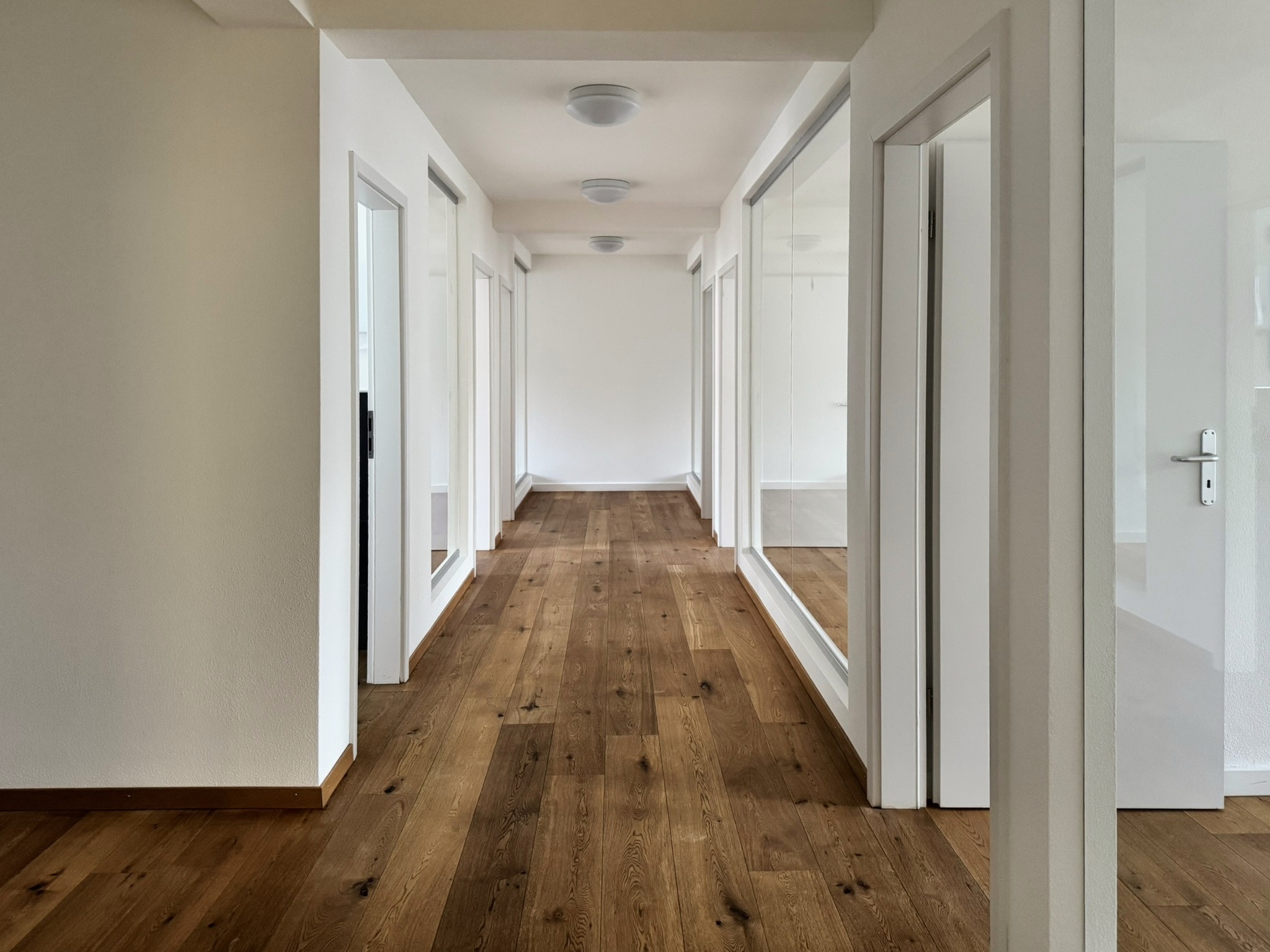 228 m² Büro im 3. OG direkt am Bahnhof Enge, Zürich - mieten - 3